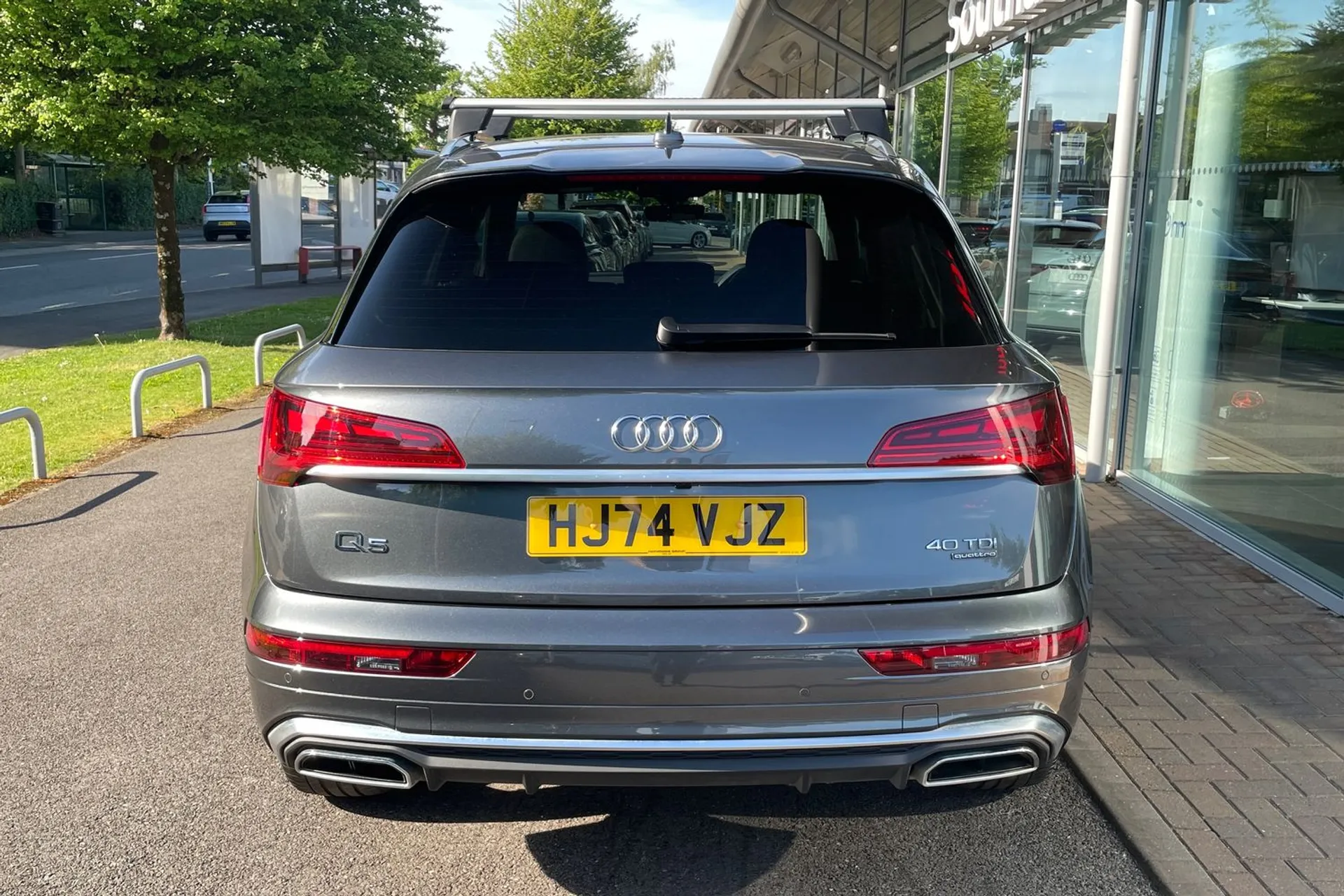 Audi Q5 thumbnail image number 5