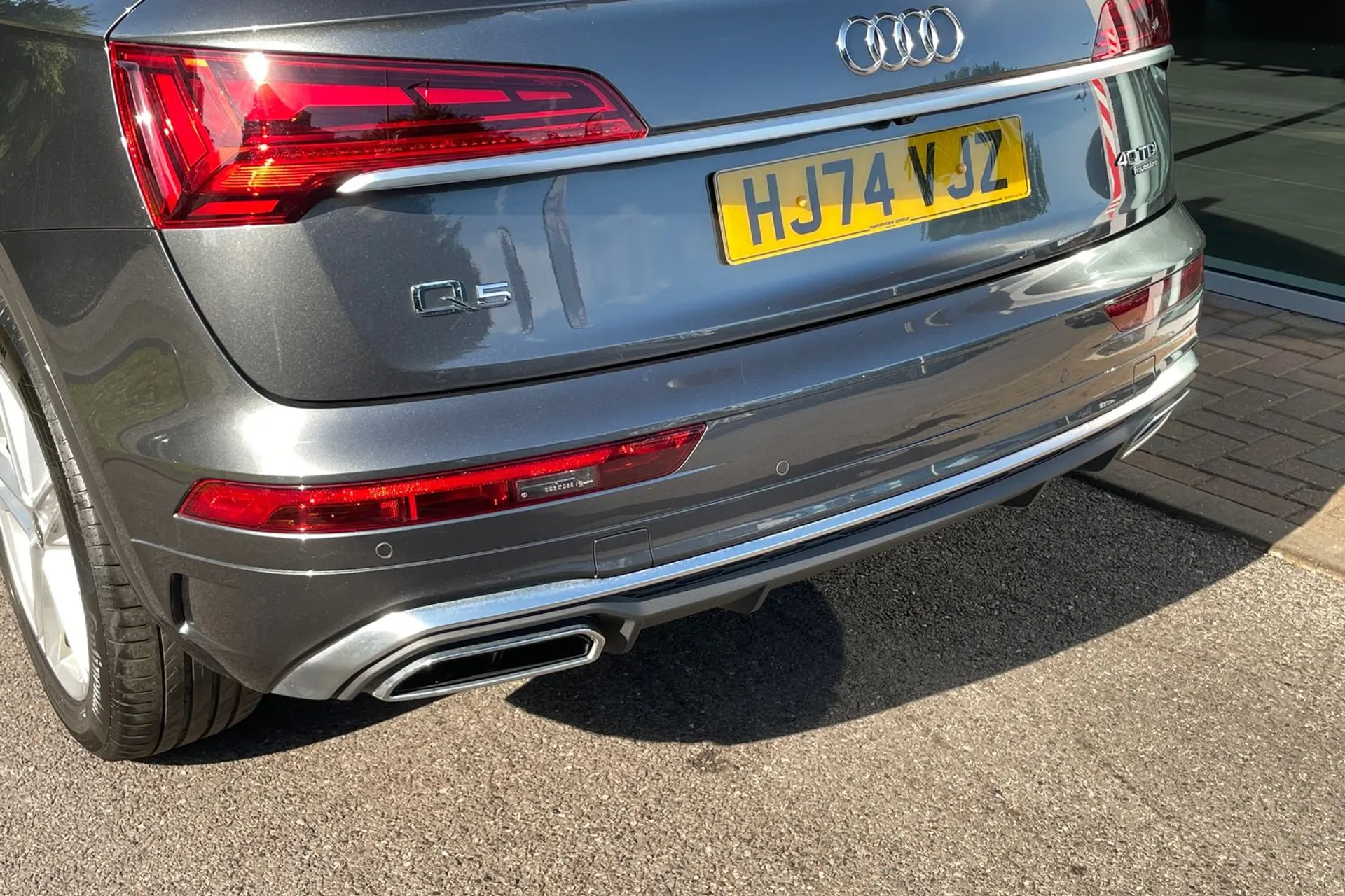 Audi Q5 thumbnail image number 15