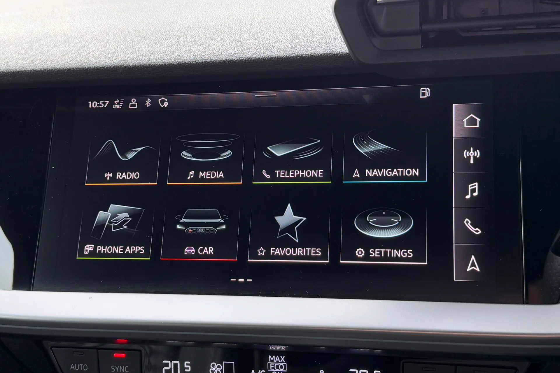 Audi RS3 thumbnail image number 21