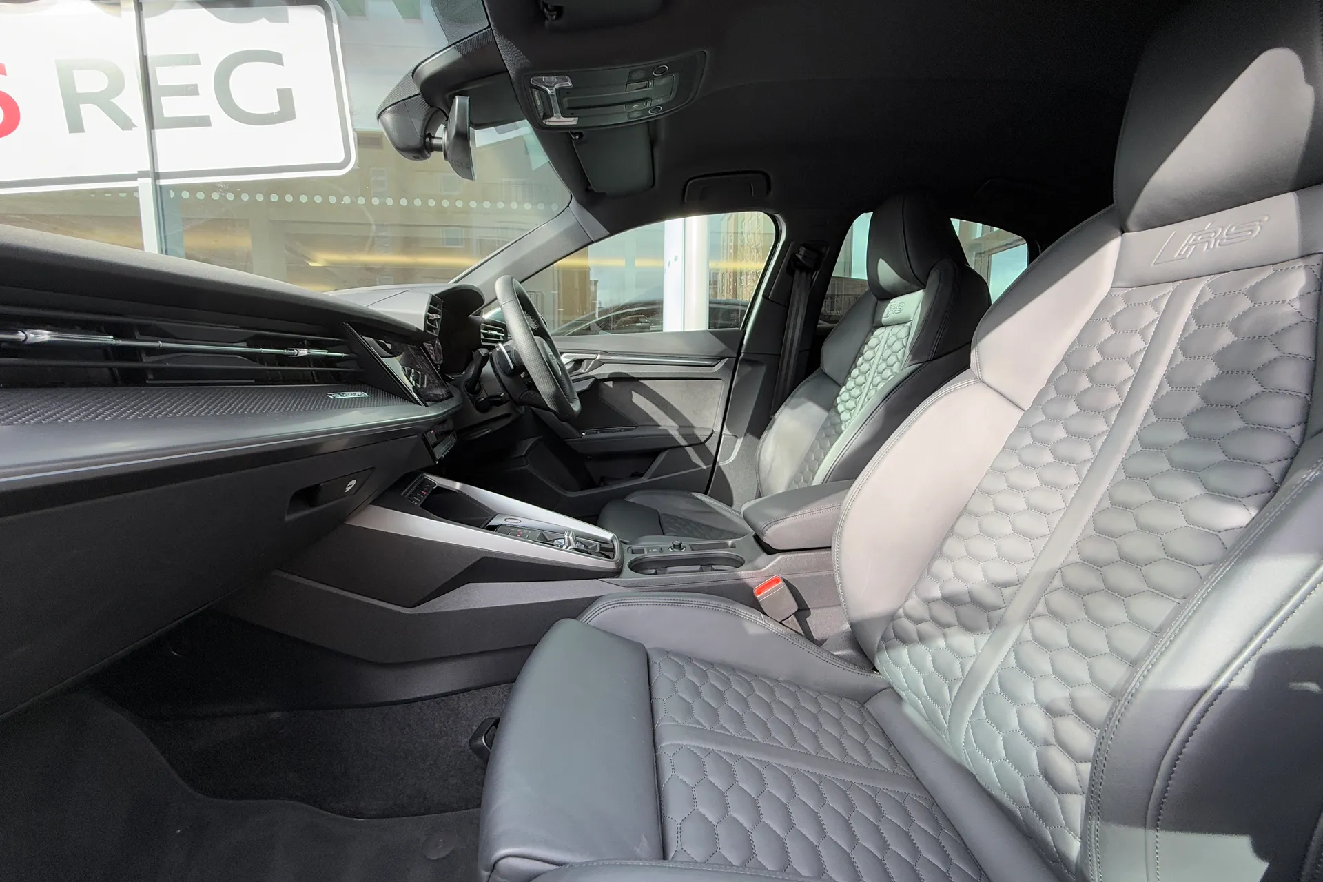 Audi RS3 thumbnail image number 47