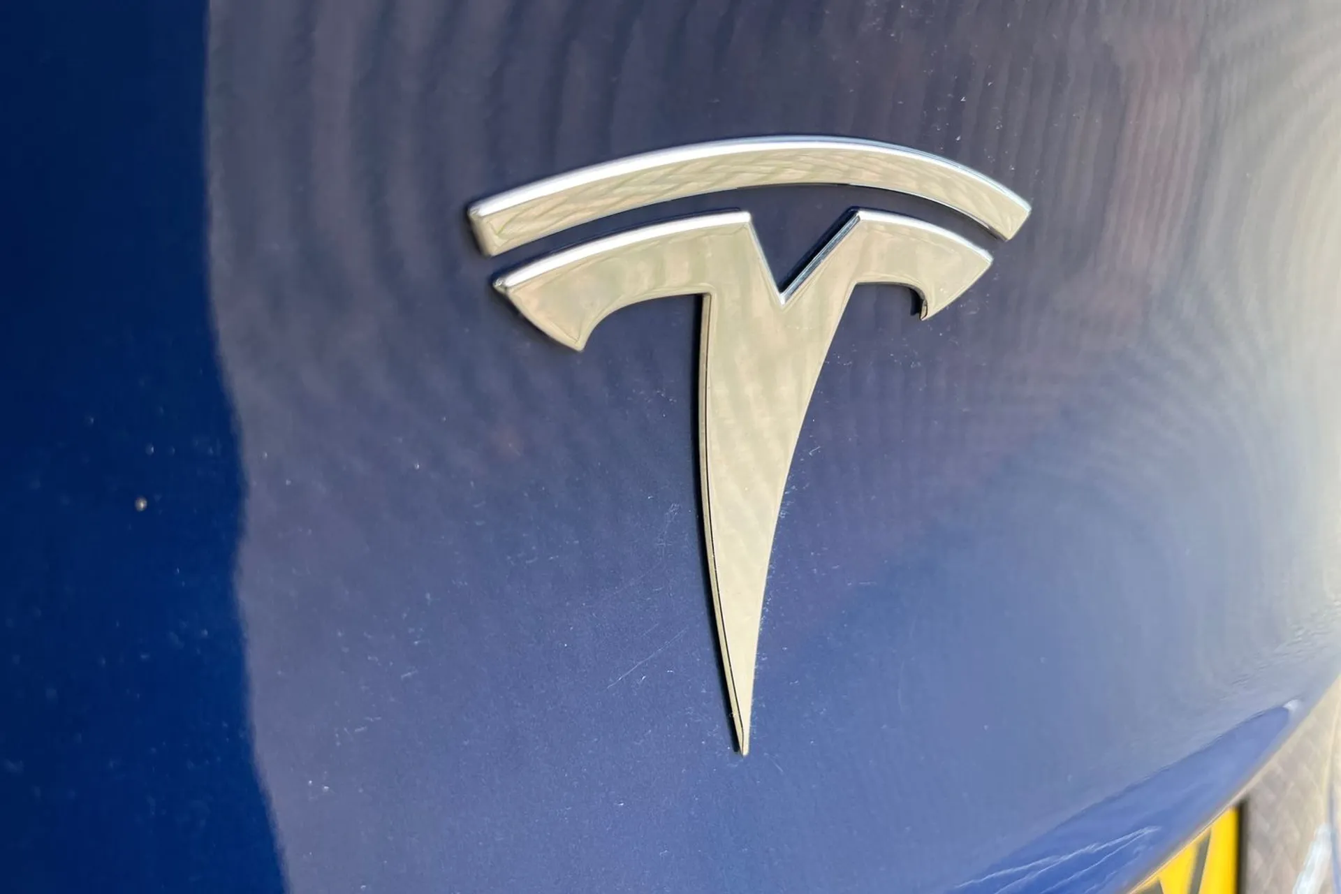 TESLA MODEL Y thumbnail image number 47