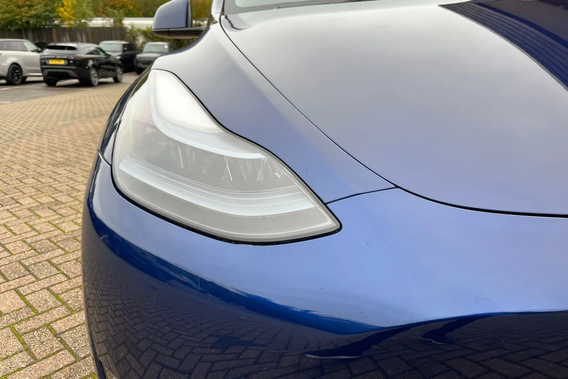 TESLA MODEL Y thumbnail image number 12