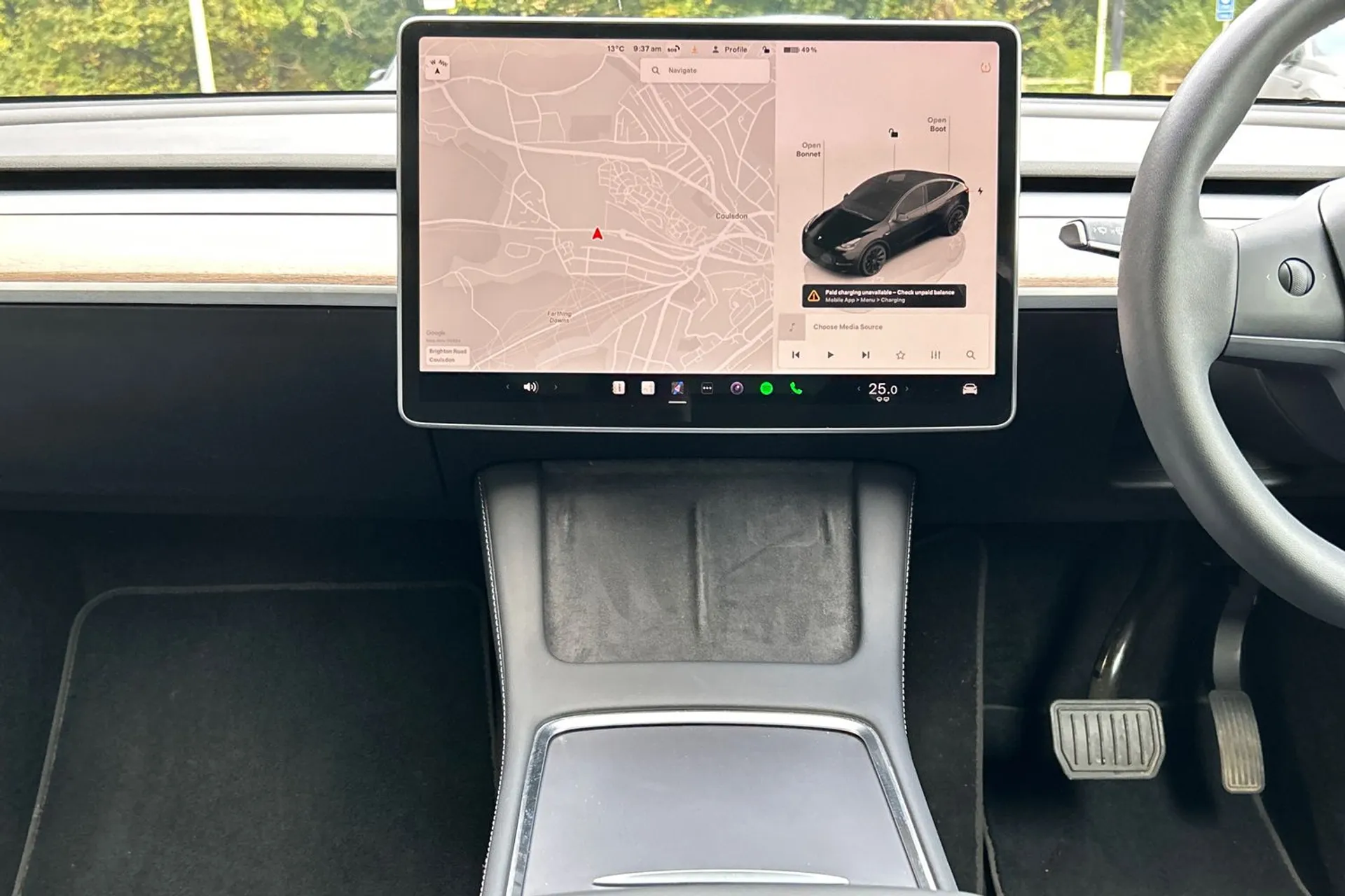 TESLA MODEL Y thumbnail image number 12