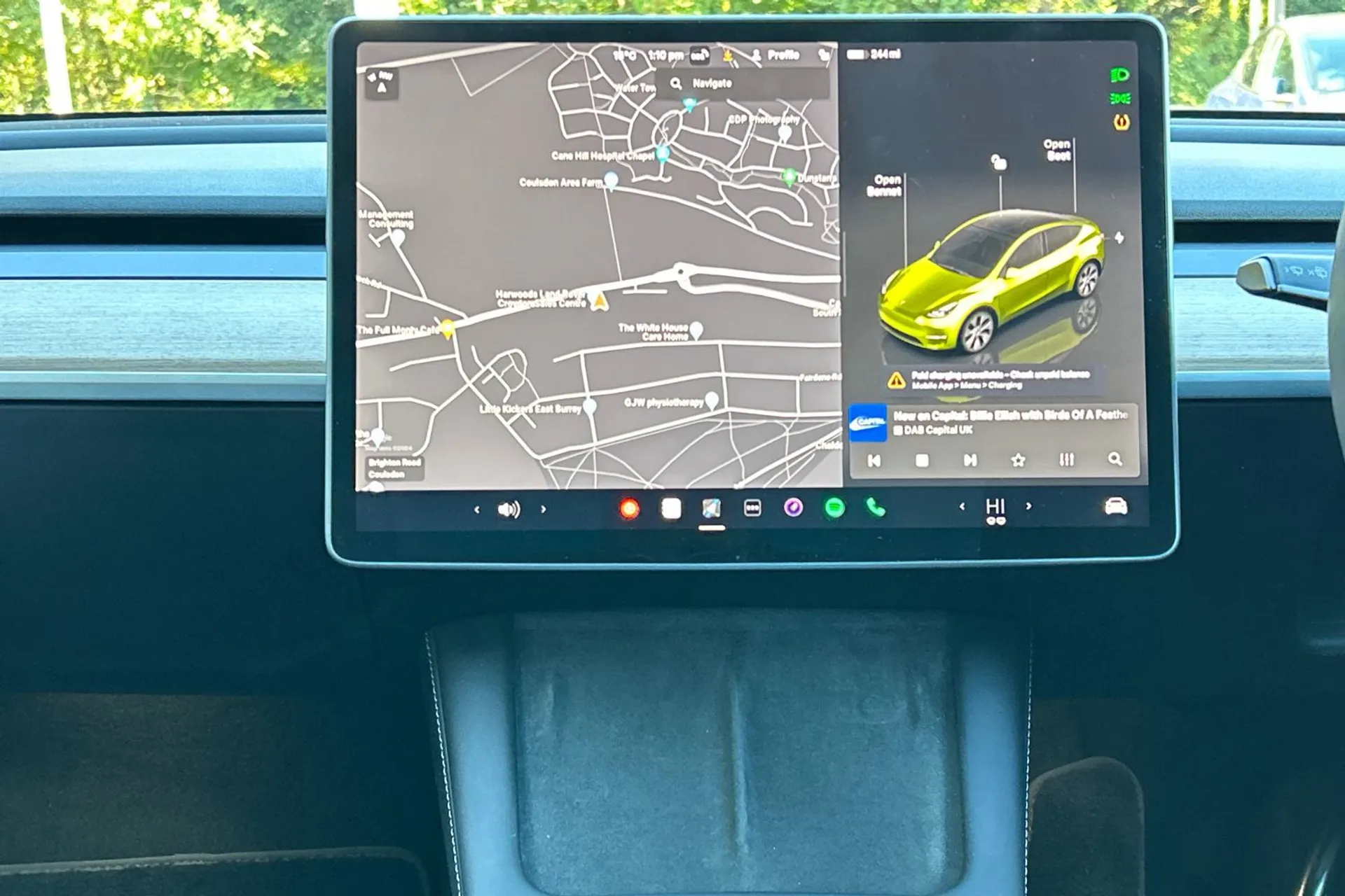 TESLA MODEL Y thumbnail image number 33