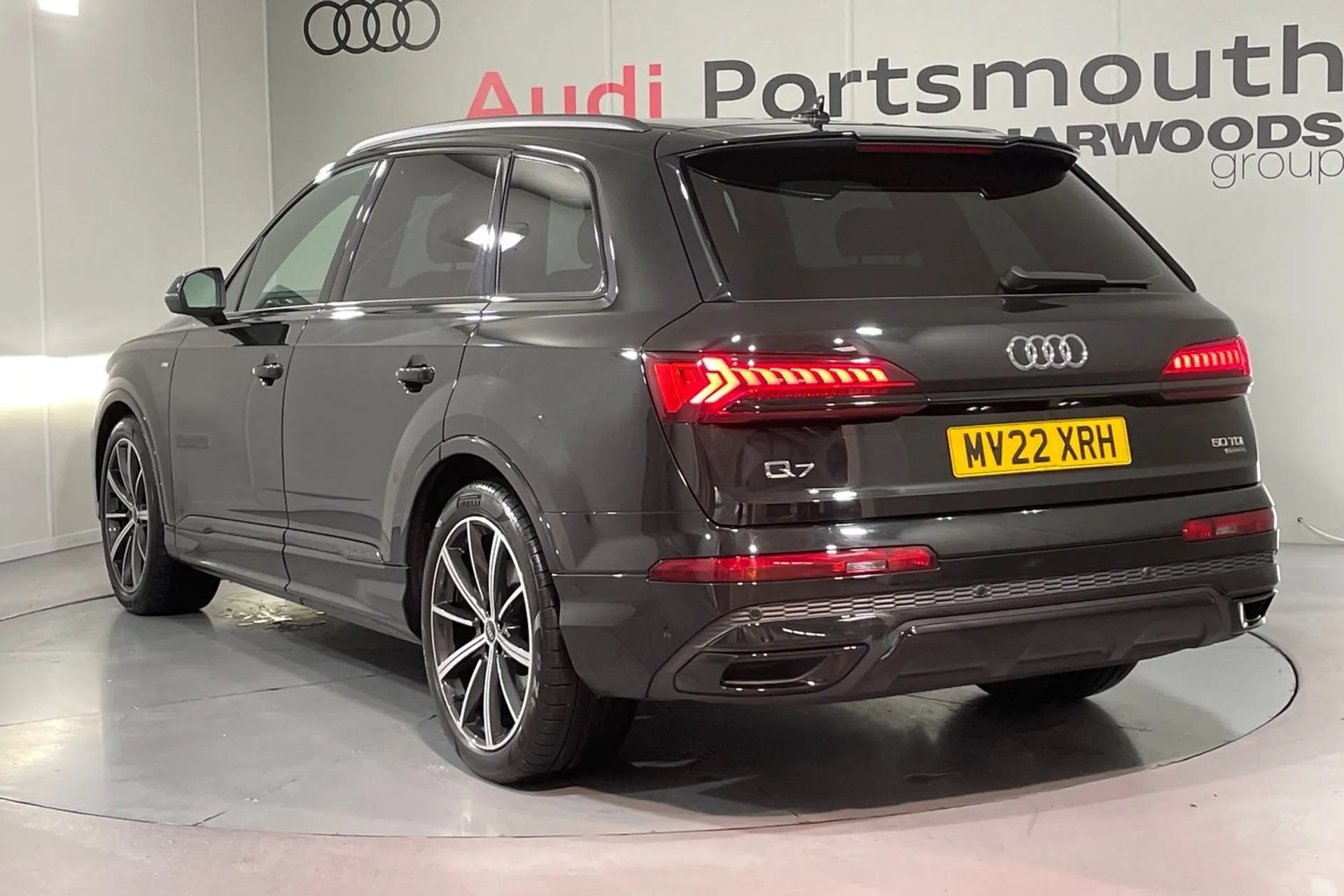 Audi Q7 thumbnail image number 8