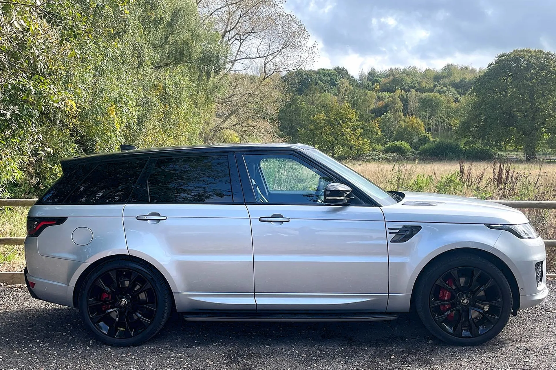 LAND ROVER RANGE ROVER SPORT thumbnail image number 2