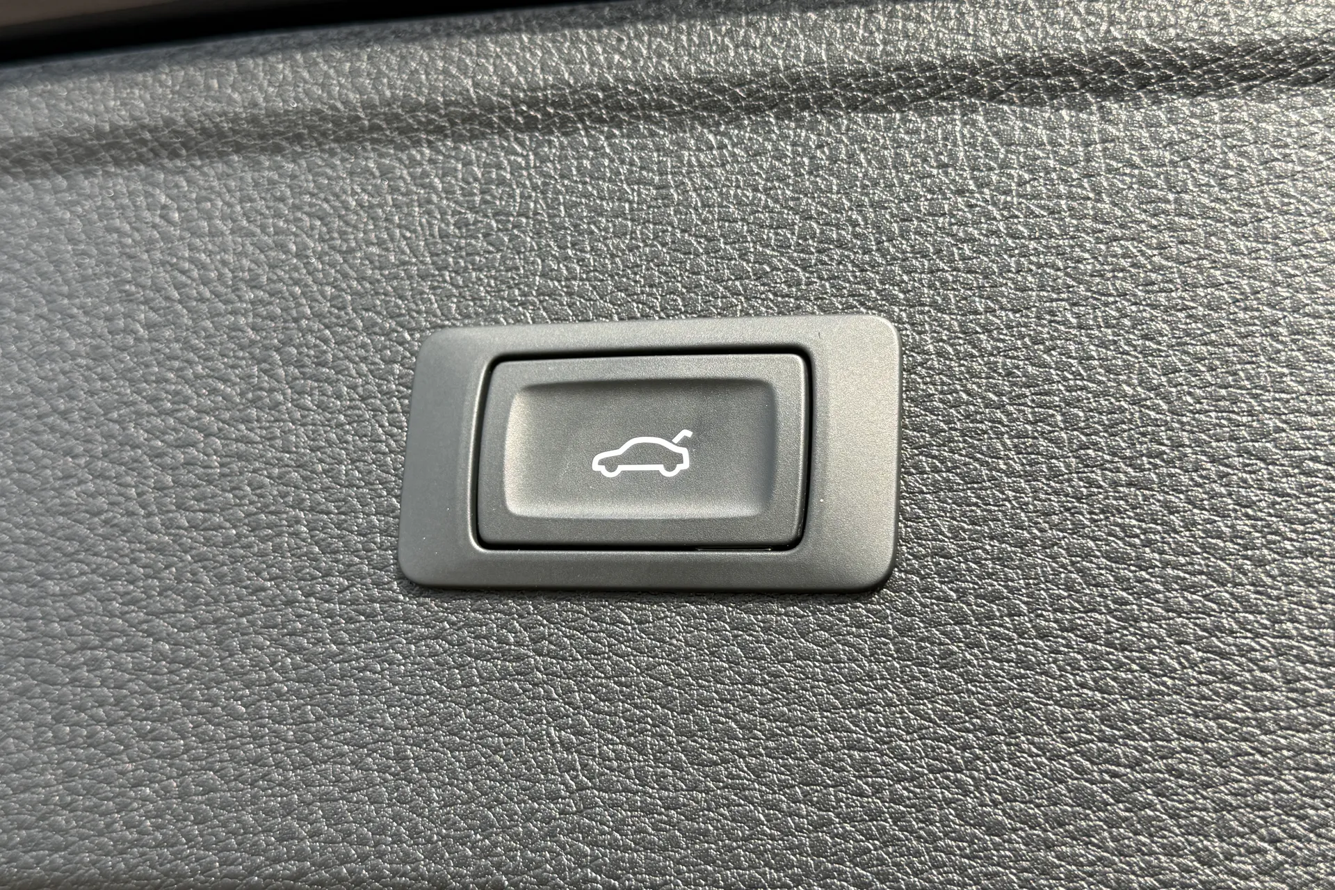 Audi Q5 thumbnail image number 39