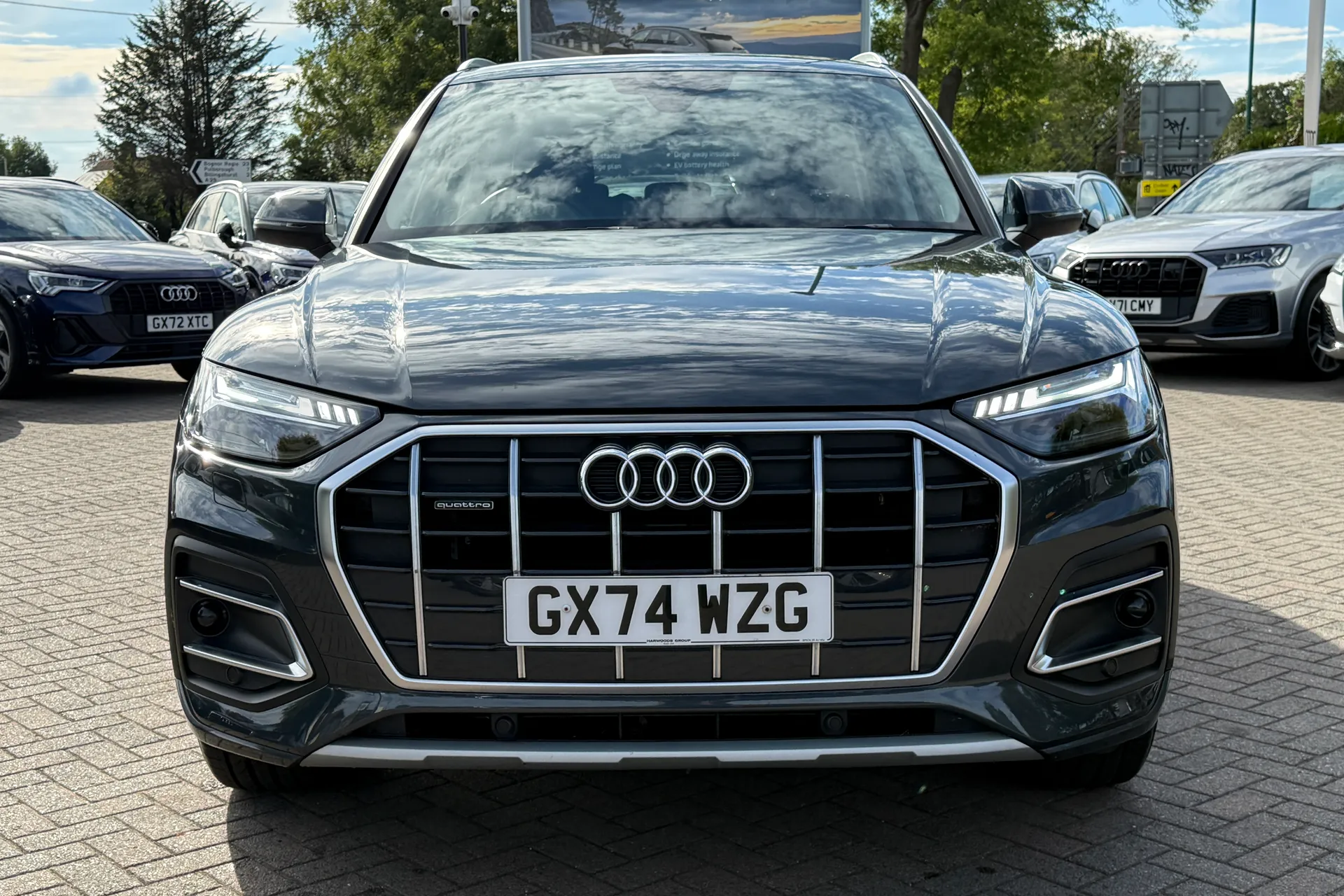 Audi Q5 thumbnail image number 28