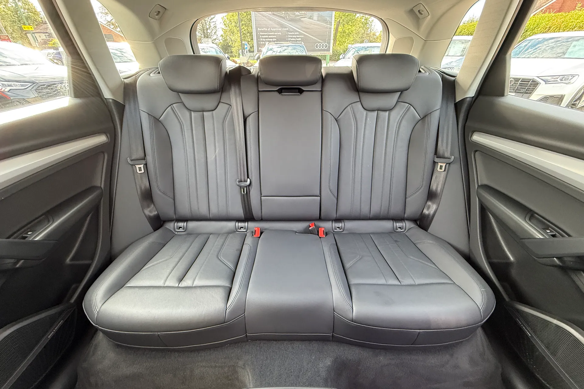 Audi Q5 thumbnail image number 40
