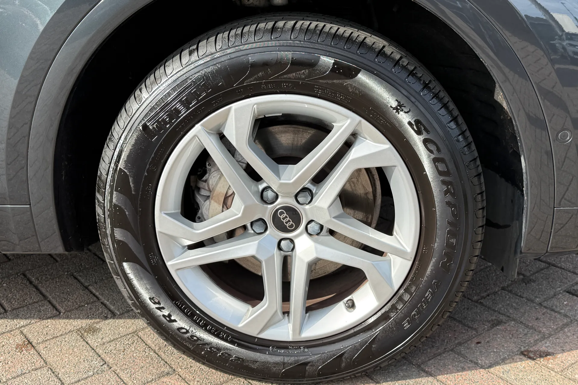 Audi Q5 thumbnail image number 51