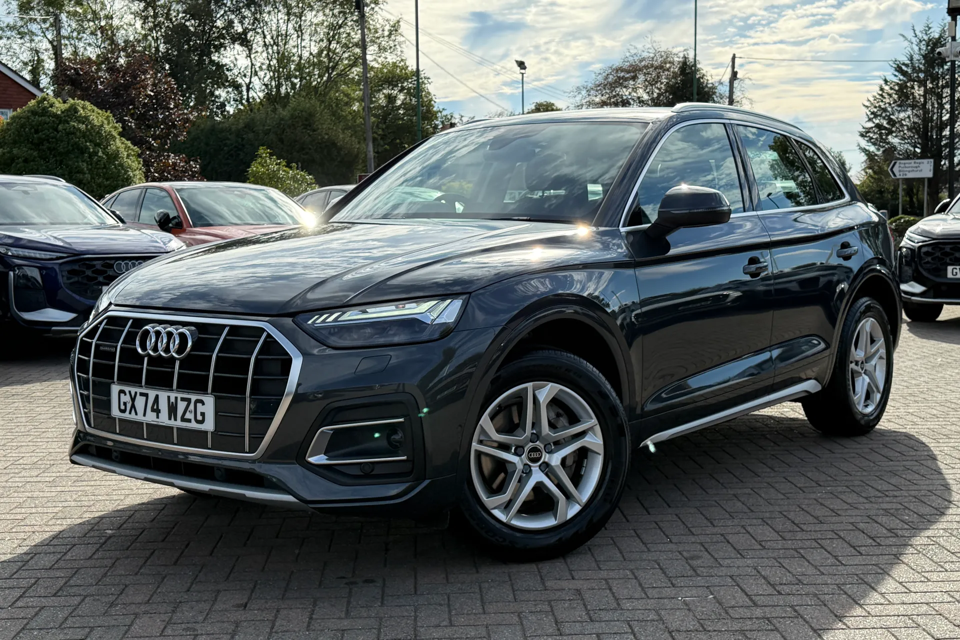 Audi Q5 thumbnail image number 29