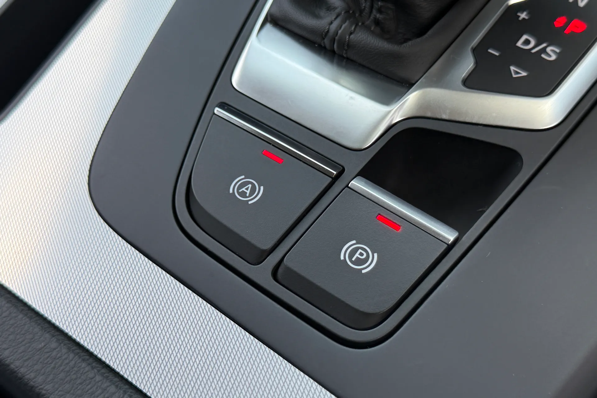Audi Q5 thumbnail image number 43