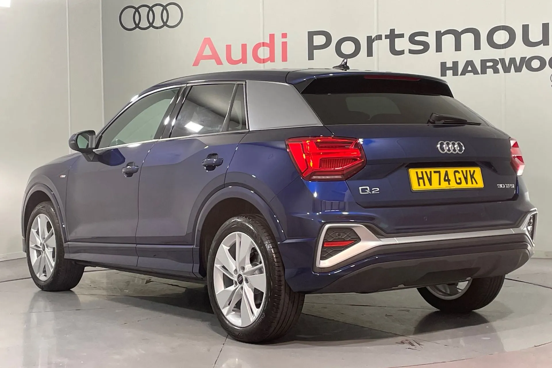 Audi Q2 thumbnail image number 8