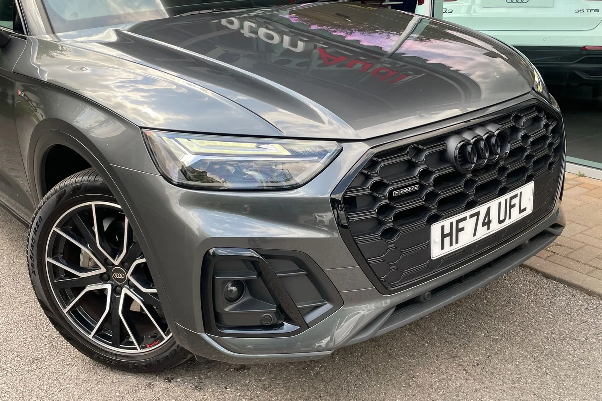 Audi Q5 thumbnail image number 15