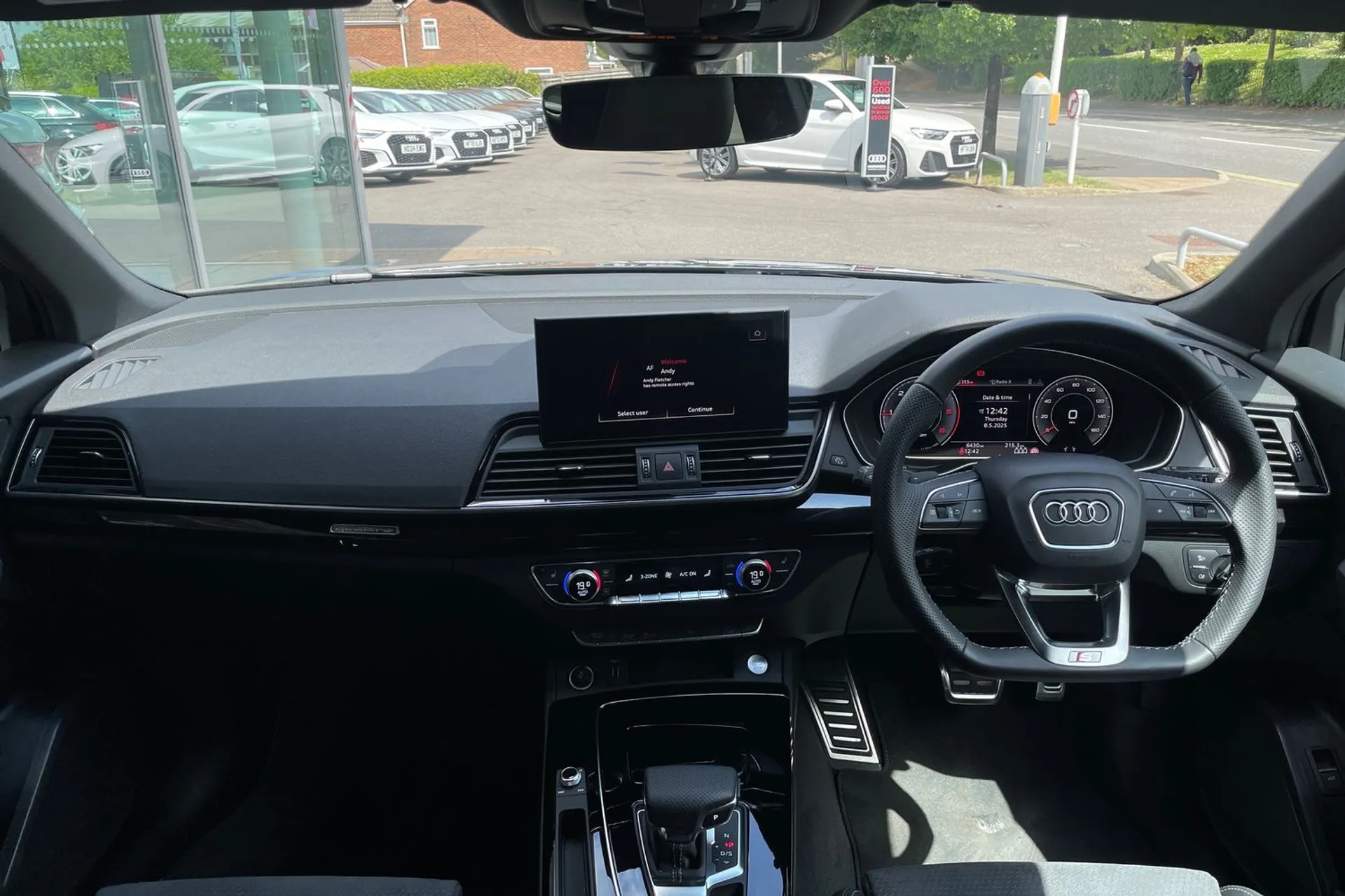 Audi Q5 thumbnail image number 3