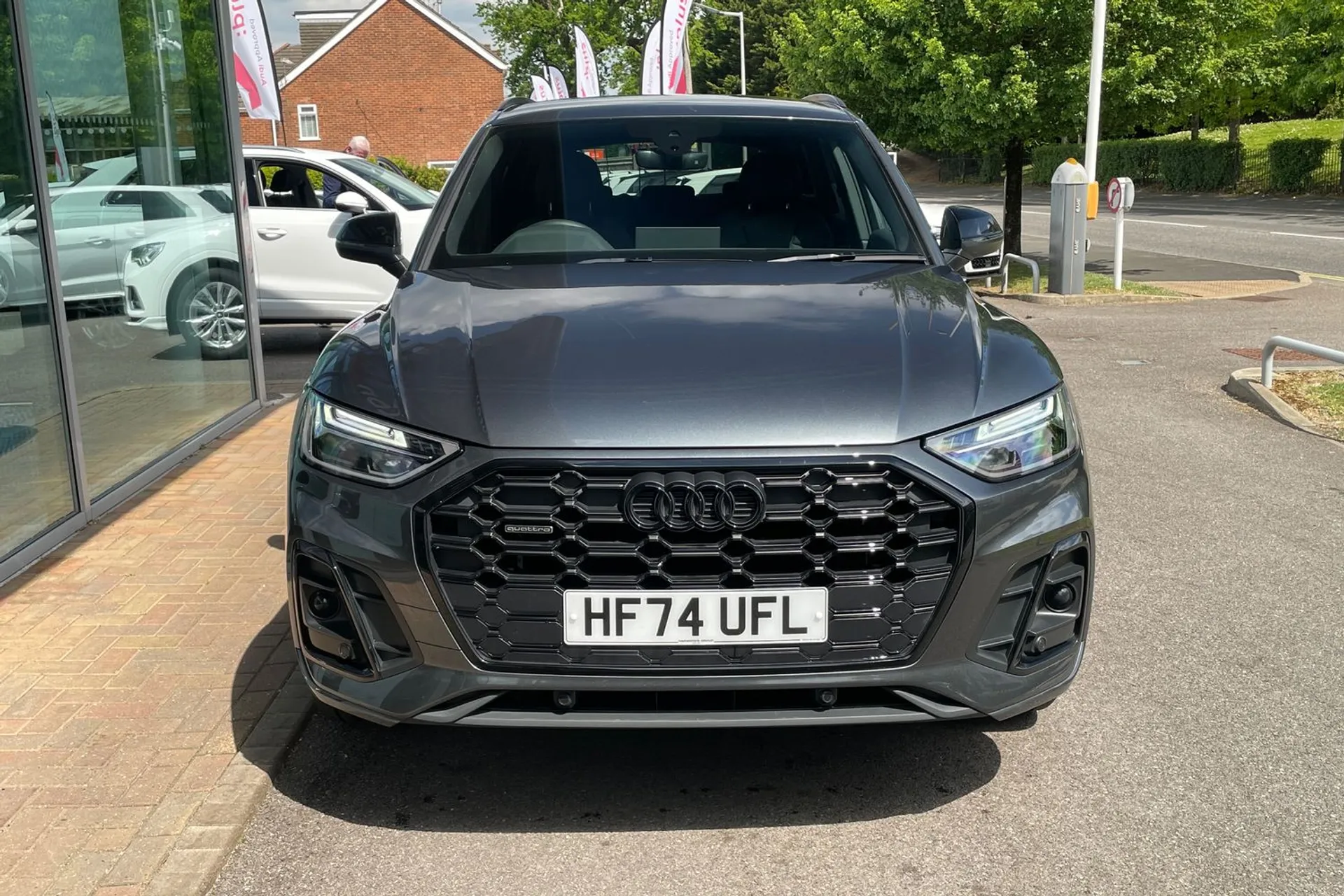 Audi Q5 thumbnail image number 10