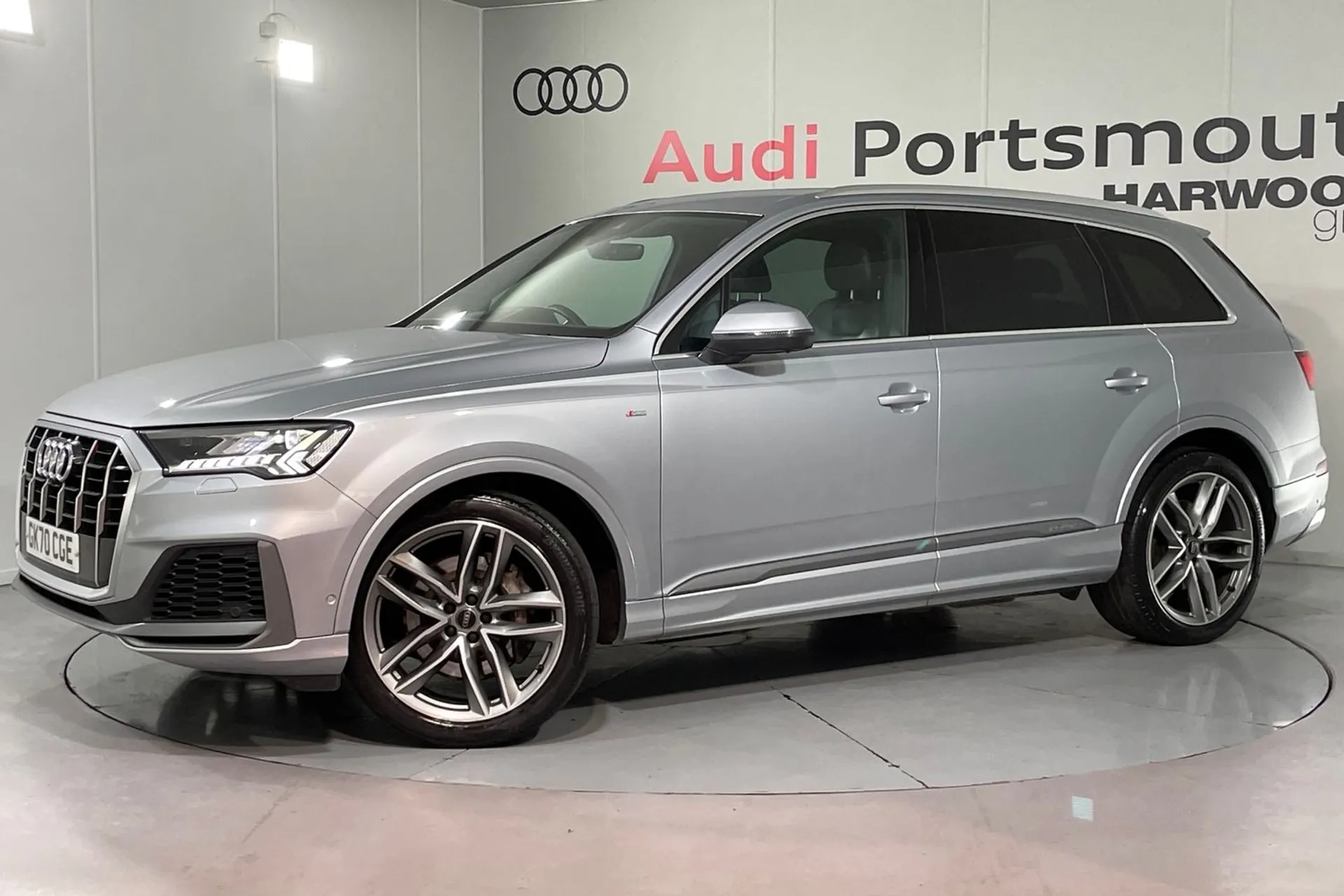 Audi Q7 thumbnail image number 6