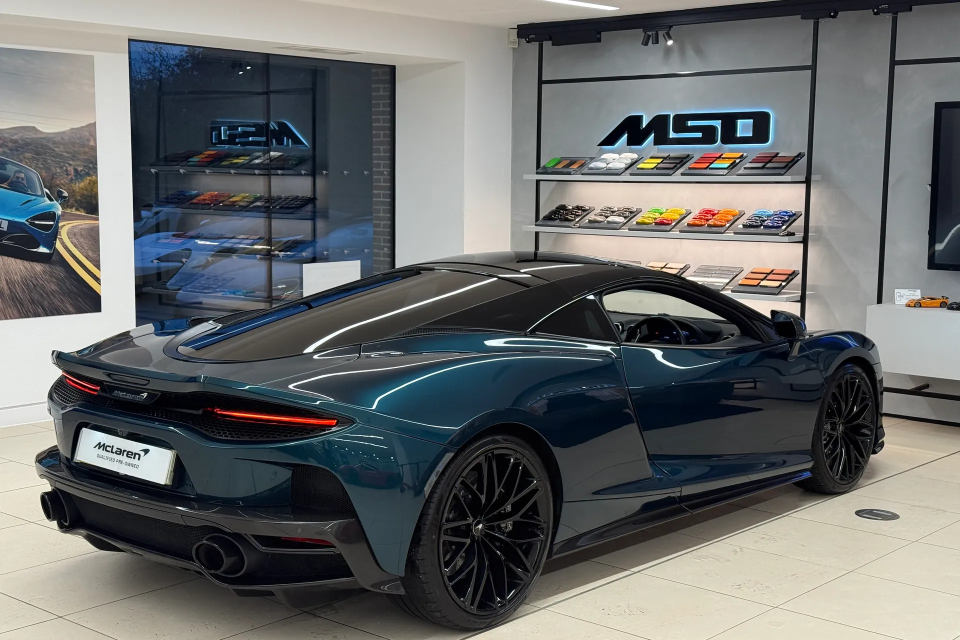 McLaren GT thumbnail image number 46