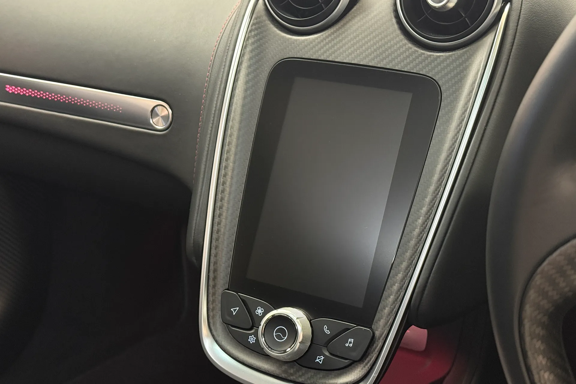 McLaren GT thumbnail image number 20