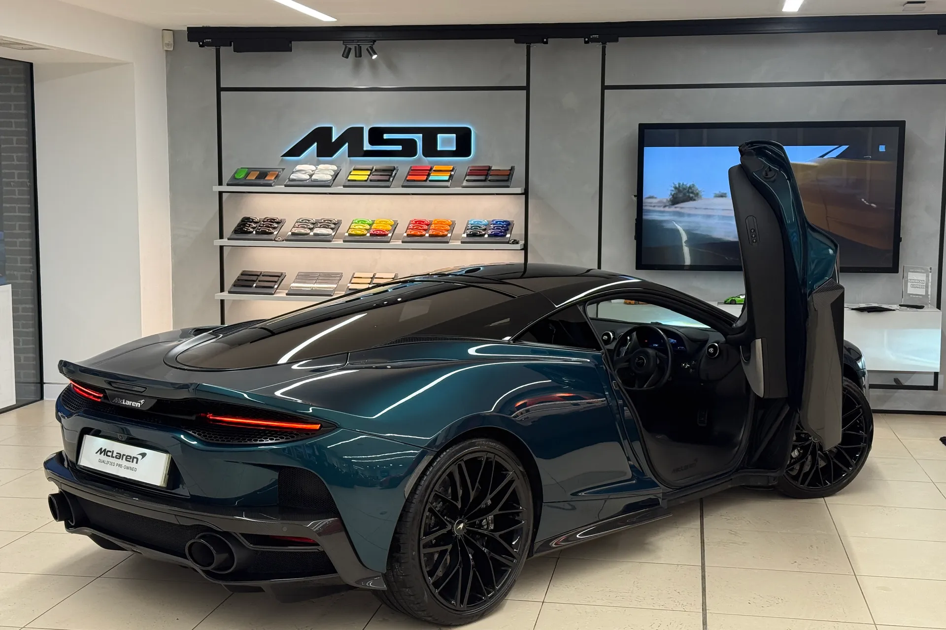 McLaren GT thumbnail image number 49