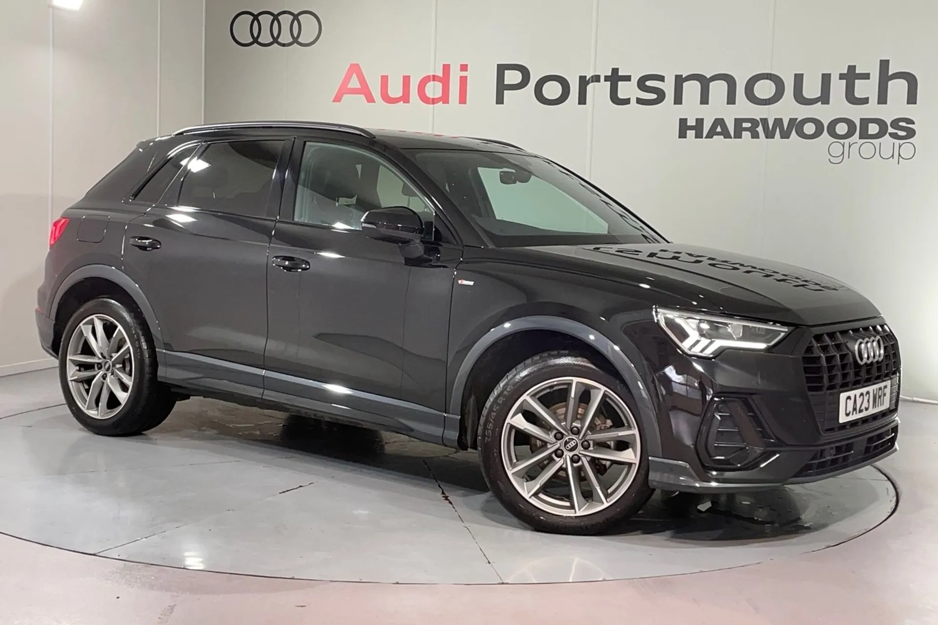 Audi Q3 focused image