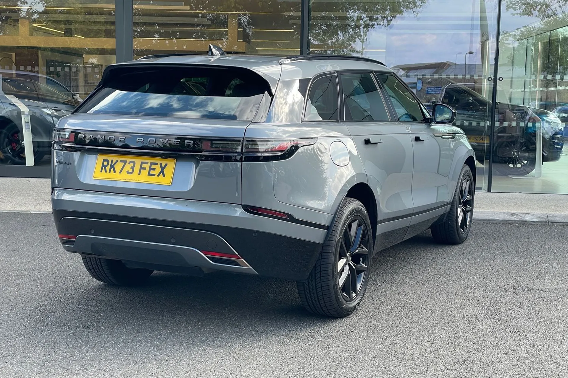 LAND ROVER RANGE ROVER VELAR thumbnail image number 7