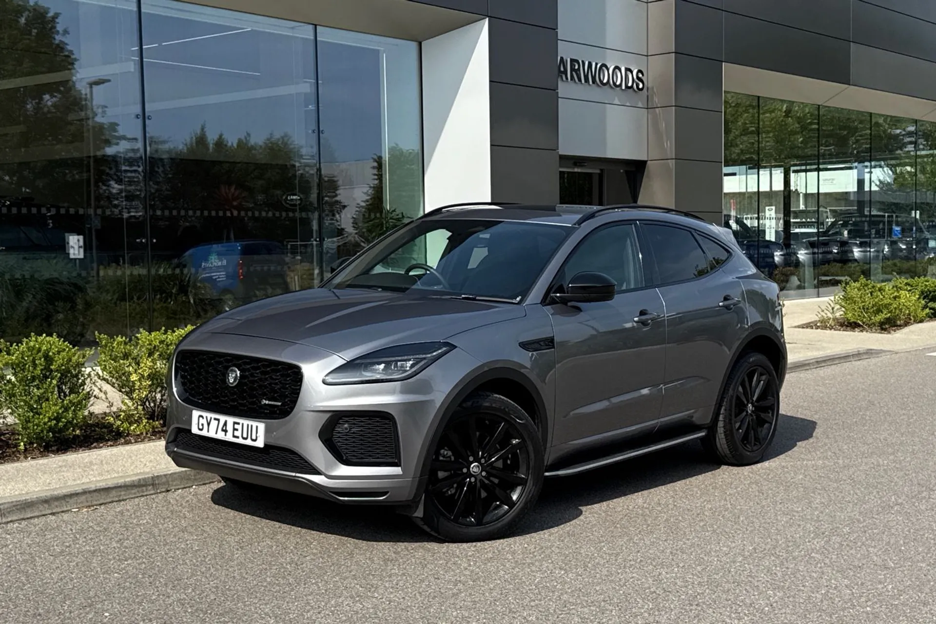 Jaguar E-PACE thumbnail image number 14