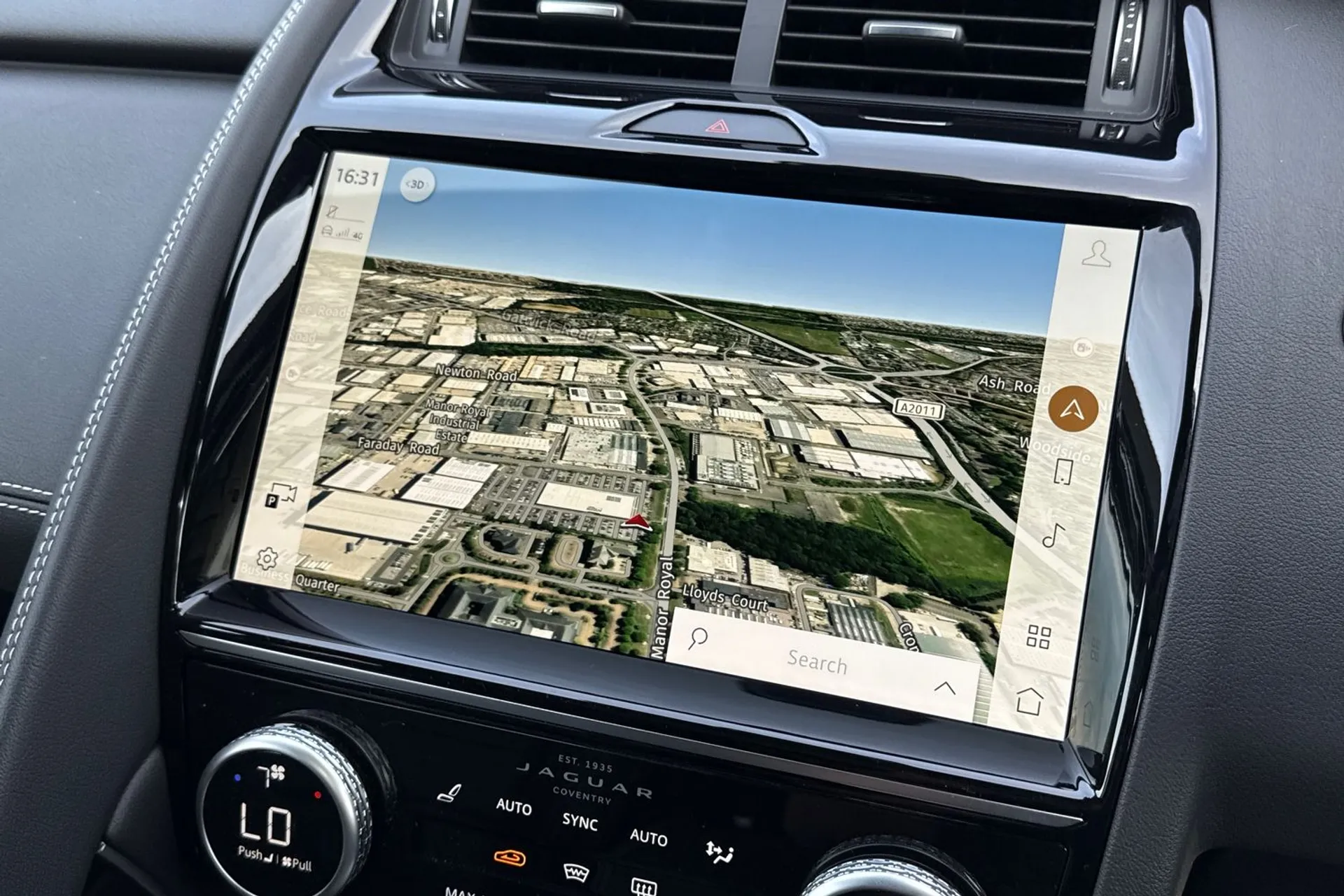 Jaguar E-PACE thumbnail image number 6