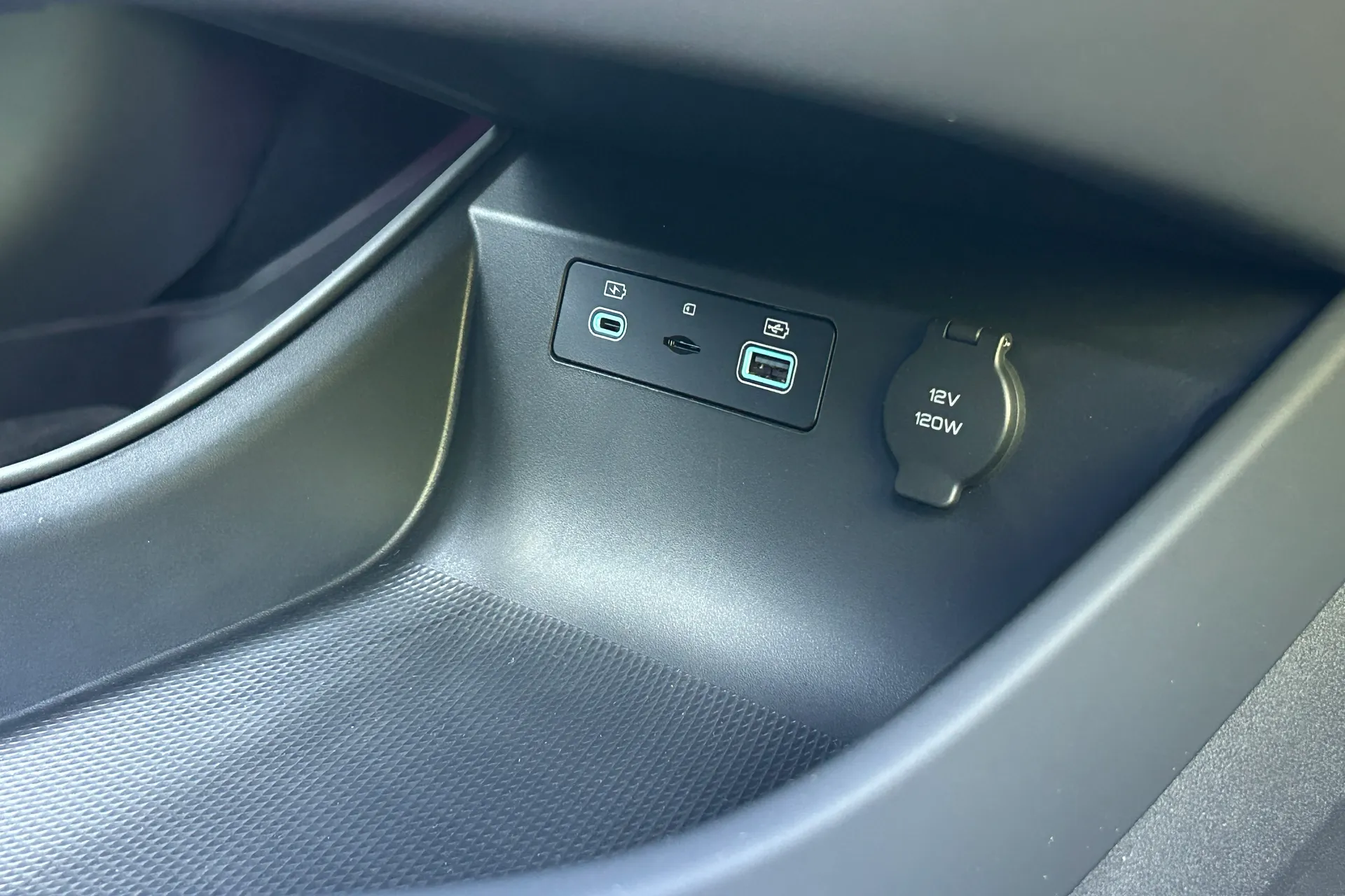 BYD SEAL thumbnail image number 61