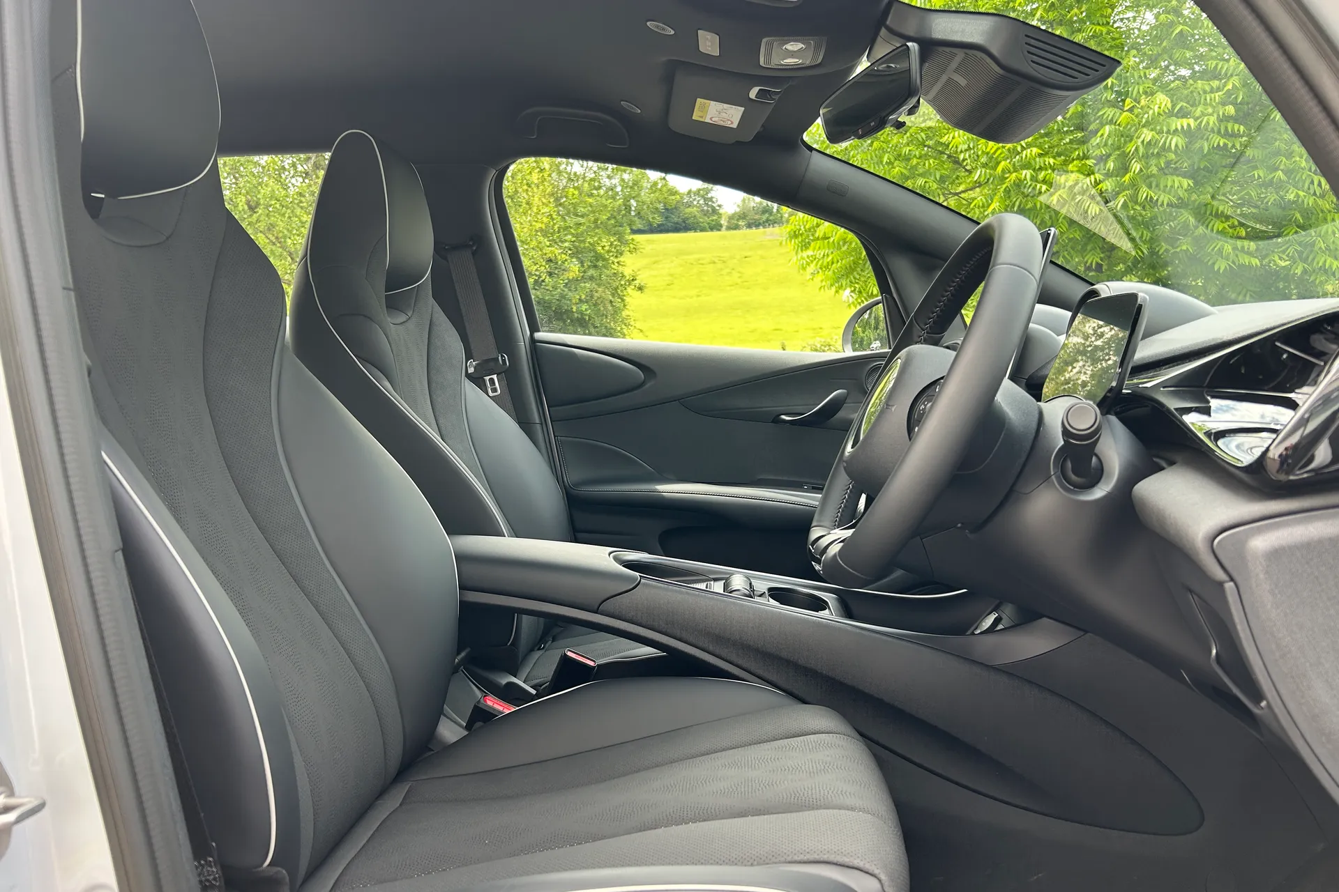 BYD DOLPHIN thumbnail image number 19