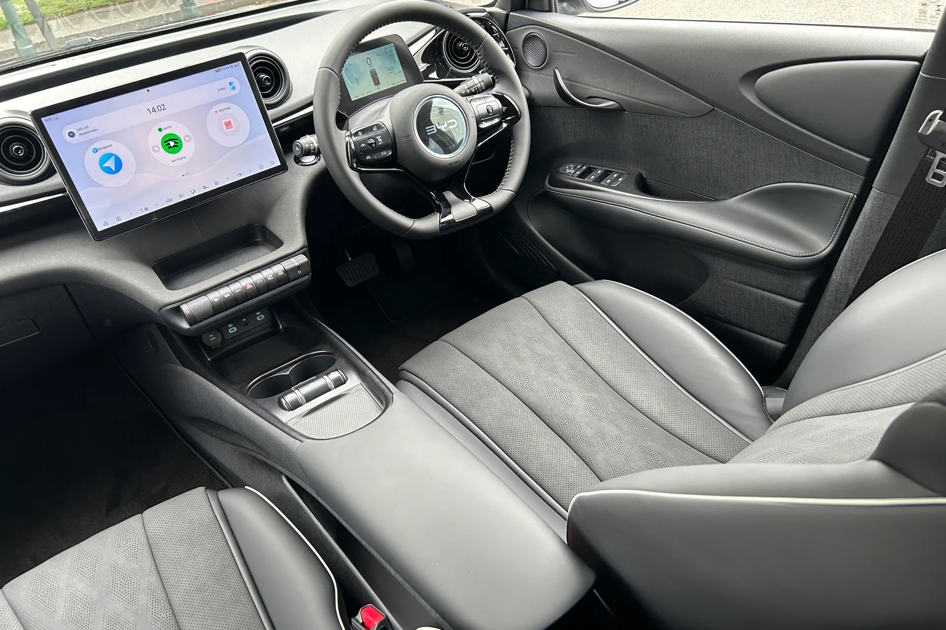 BYD DOLPHIN thumbnail image number 44