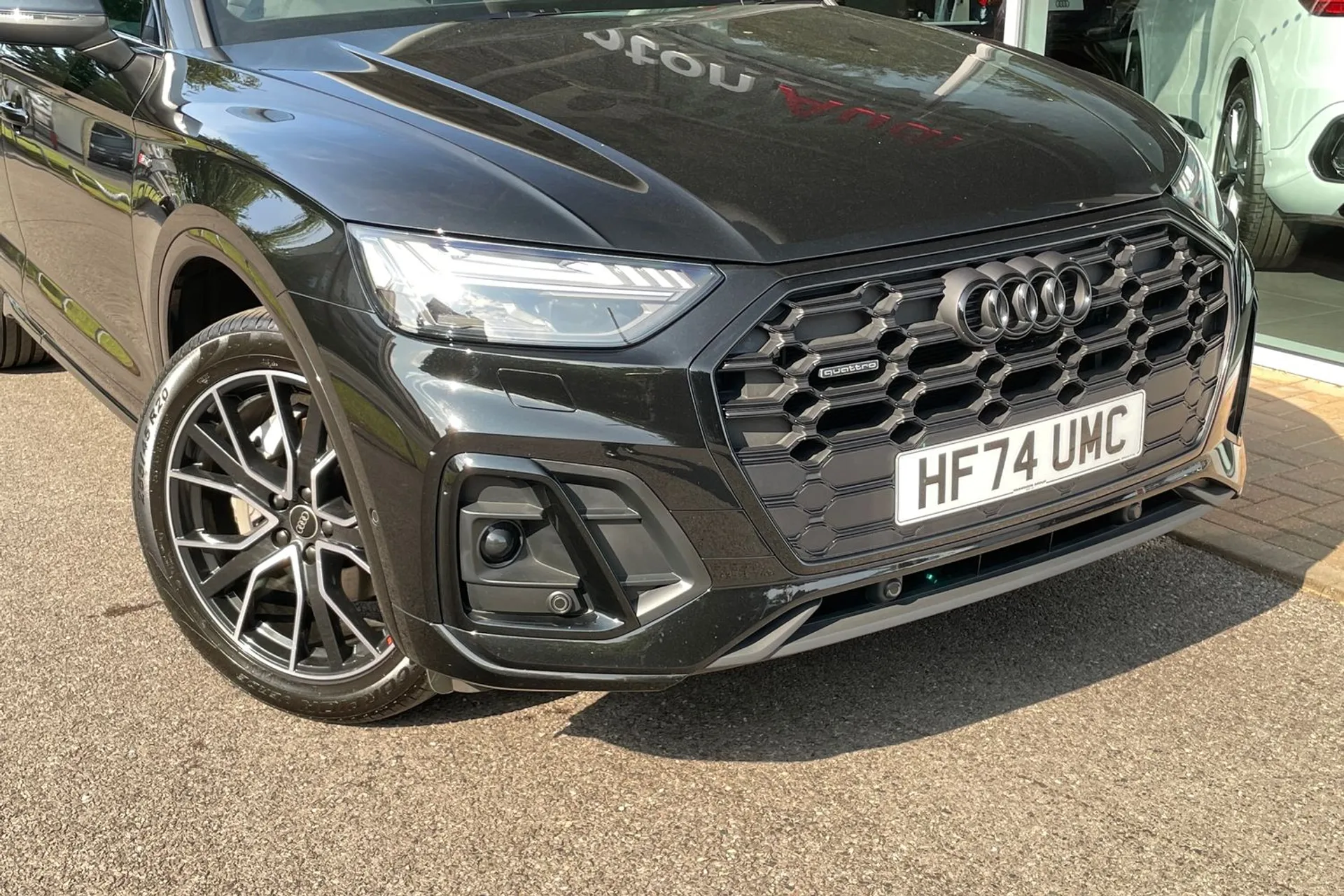 Audi Q5 thumbnail image number 14