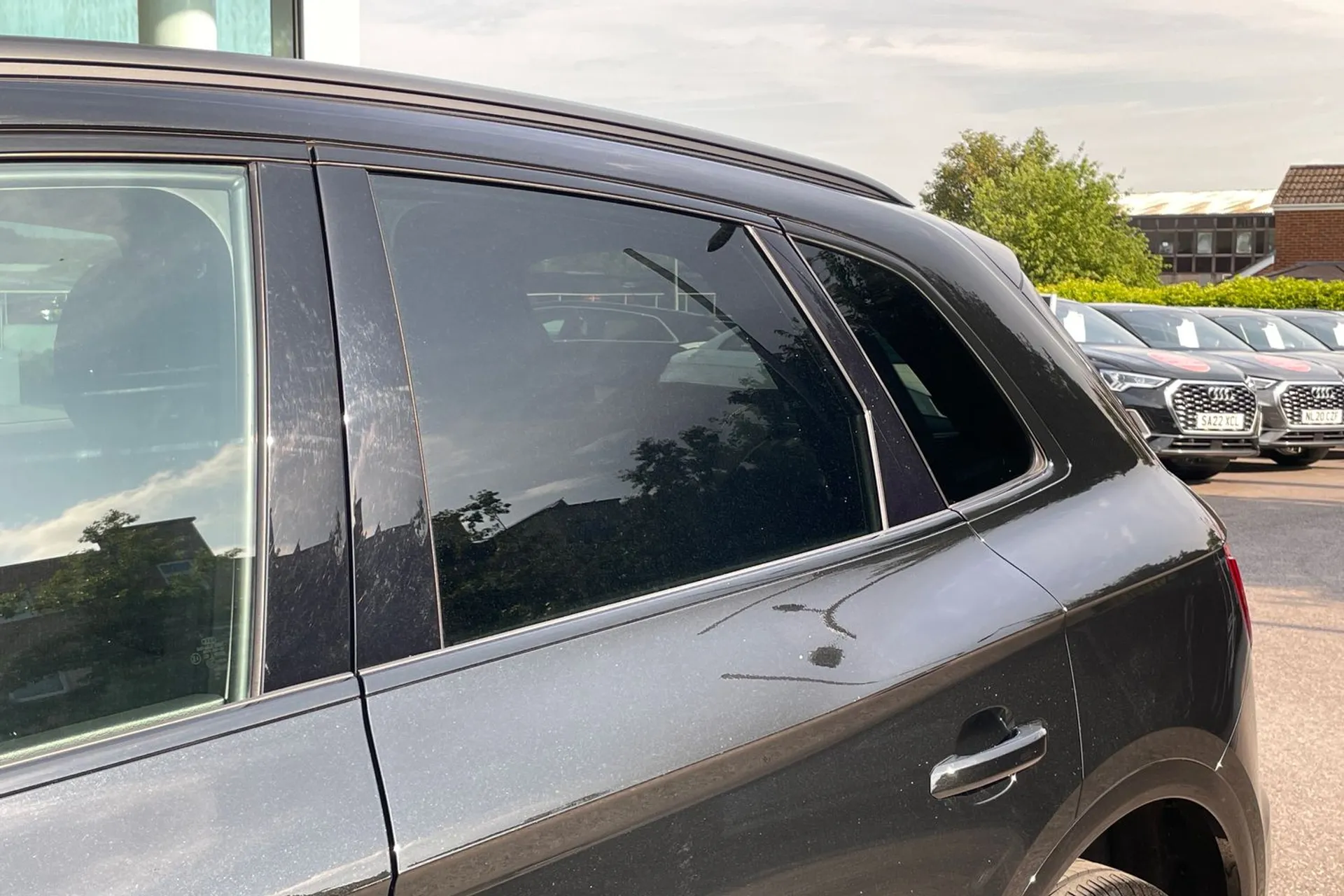Audi Q5 thumbnail image number 12
