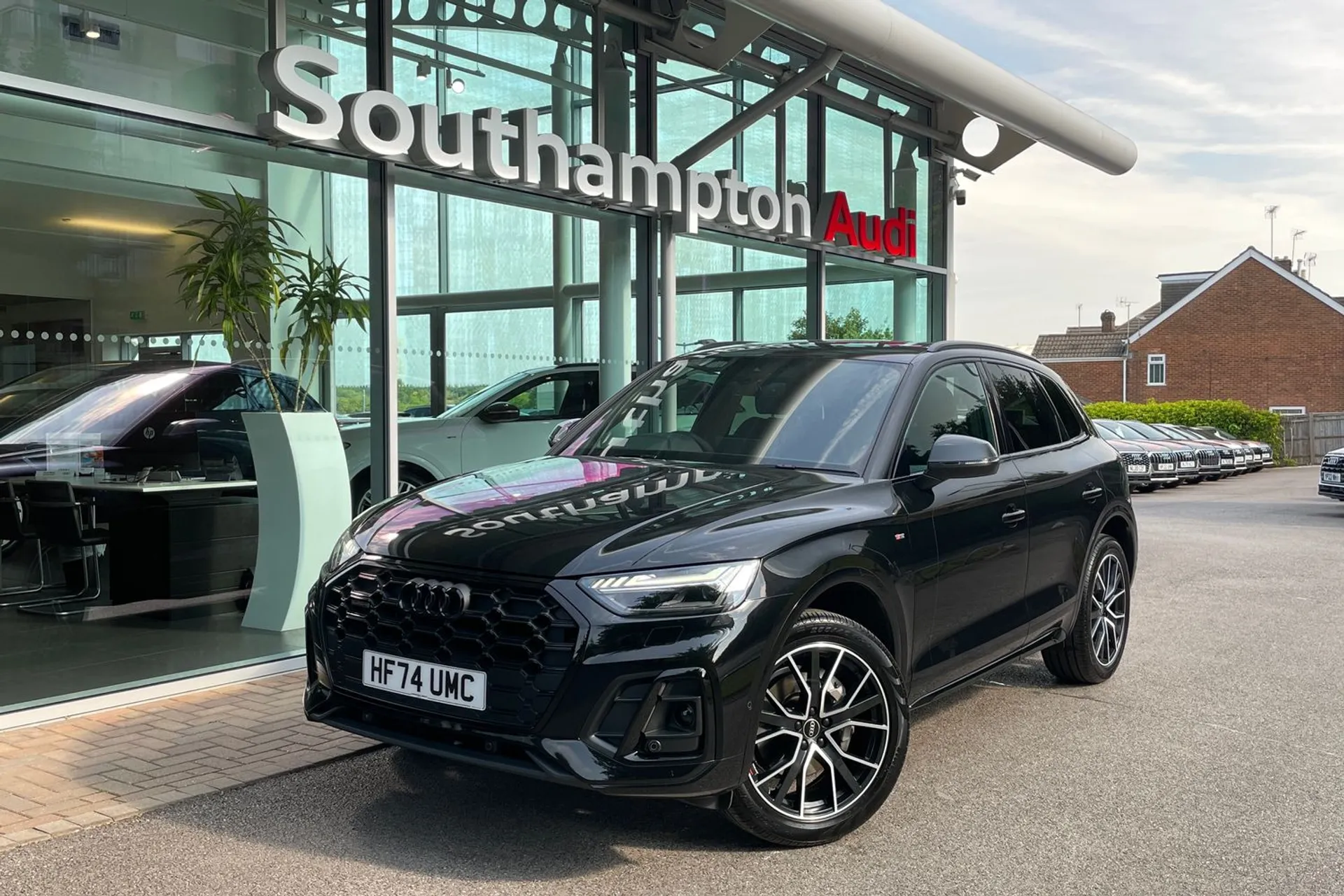 Audi Q5 thumbnail image number 9