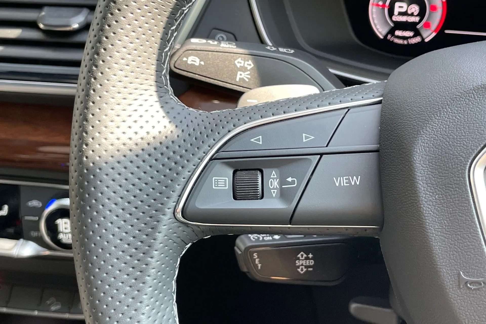 Audi Q5 thumbnail image number 57
