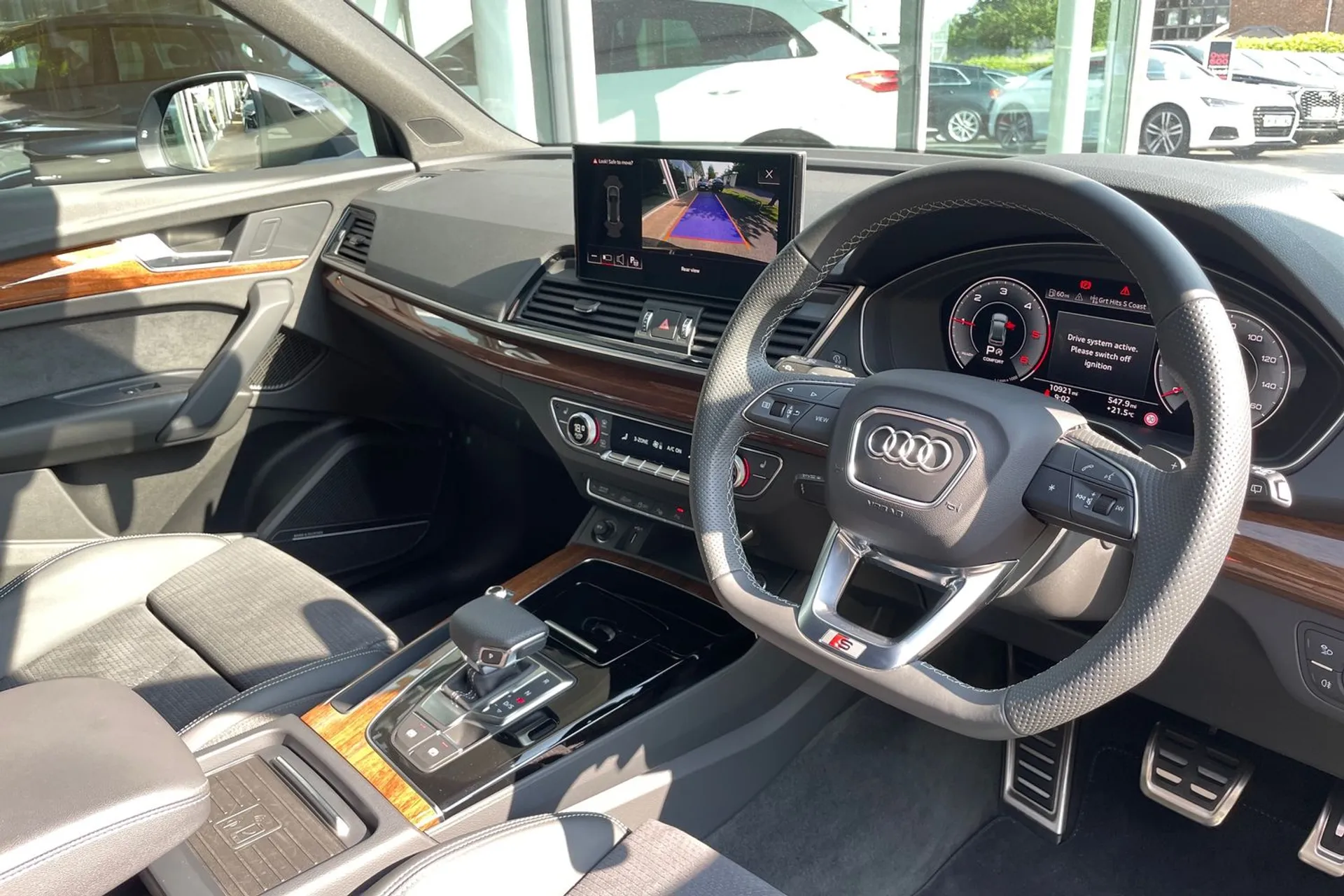 Audi Q5 thumbnail image number 25