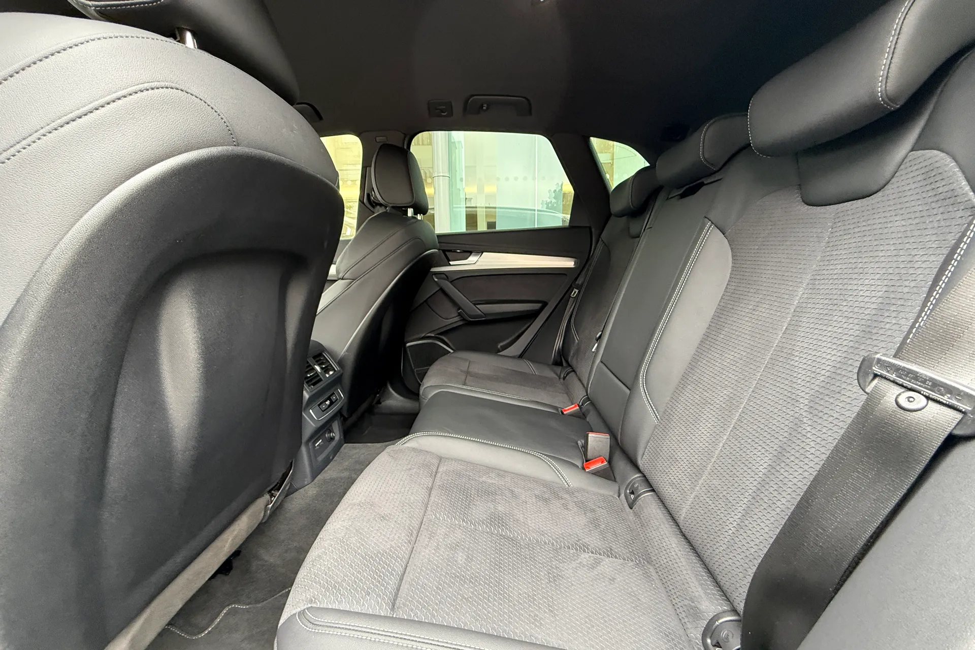 Audi Q5 thumbnail image number 51