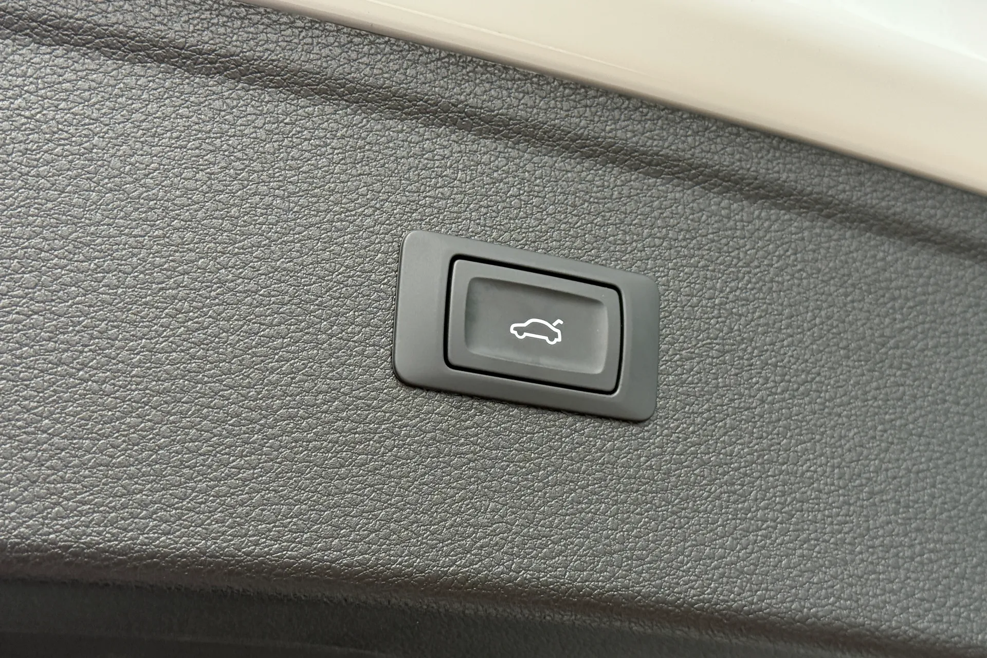 Audi Q5 thumbnail image number 45