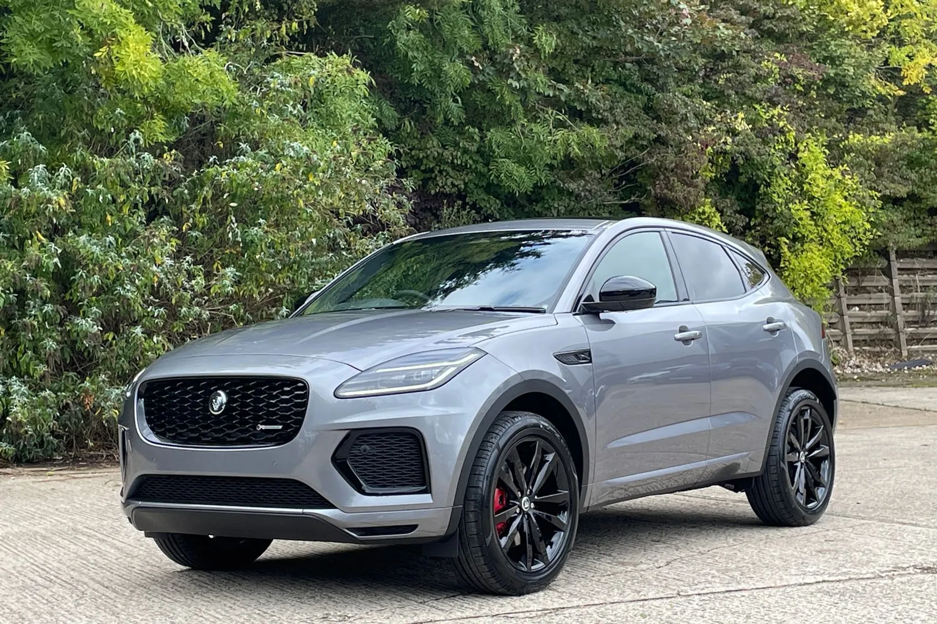 Jaguar E-PACE thumbnail image number 8