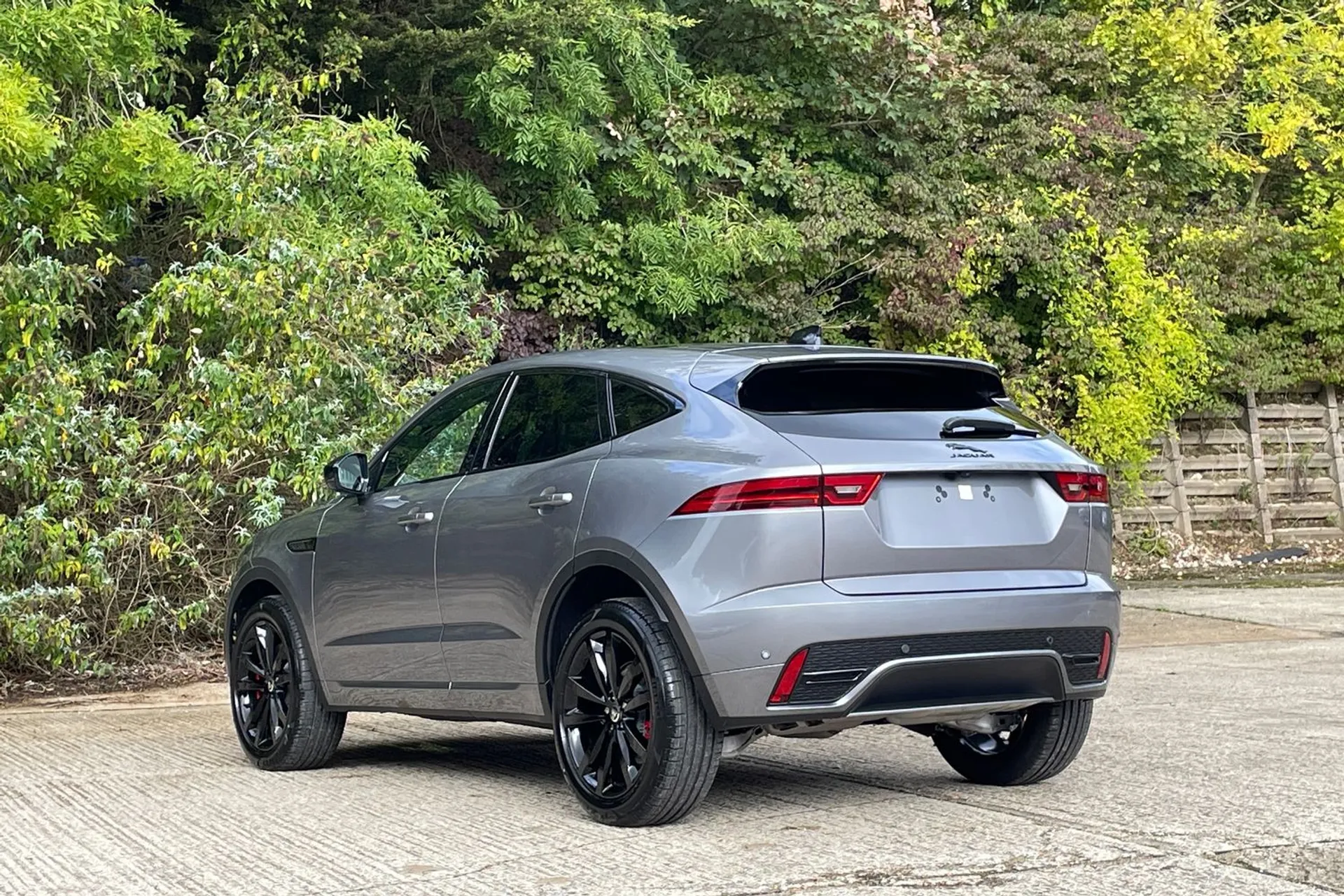 Jaguar E-PACE thumbnail image number 6