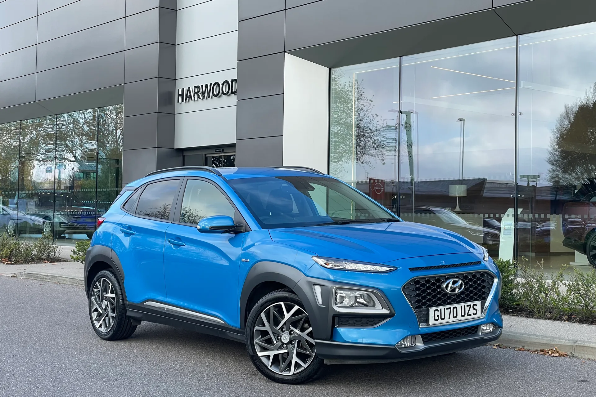 HYUNDAI KONA focused image