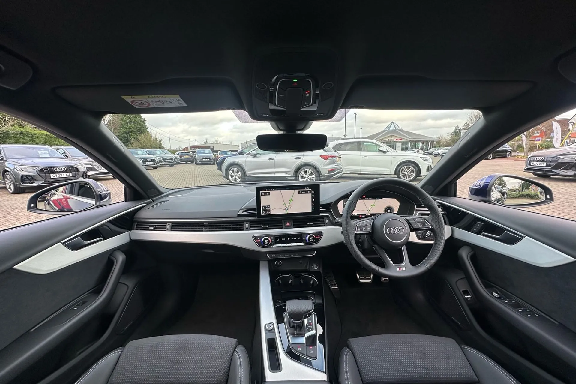 Audi A4 thumbnail image number 3