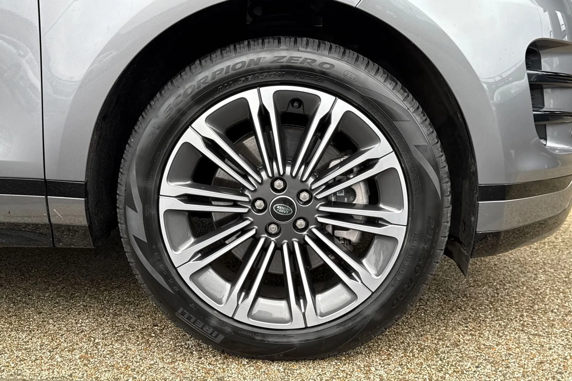 LAND ROVER RANGE ROVER EVOQUE thumbnail image number 15