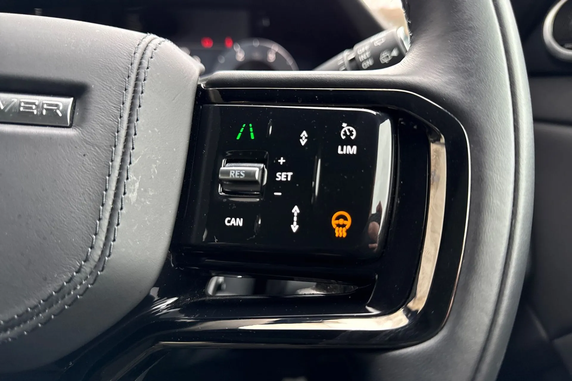 LAND ROVER RANGE ROVER EVOQUE thumbnail image number 45