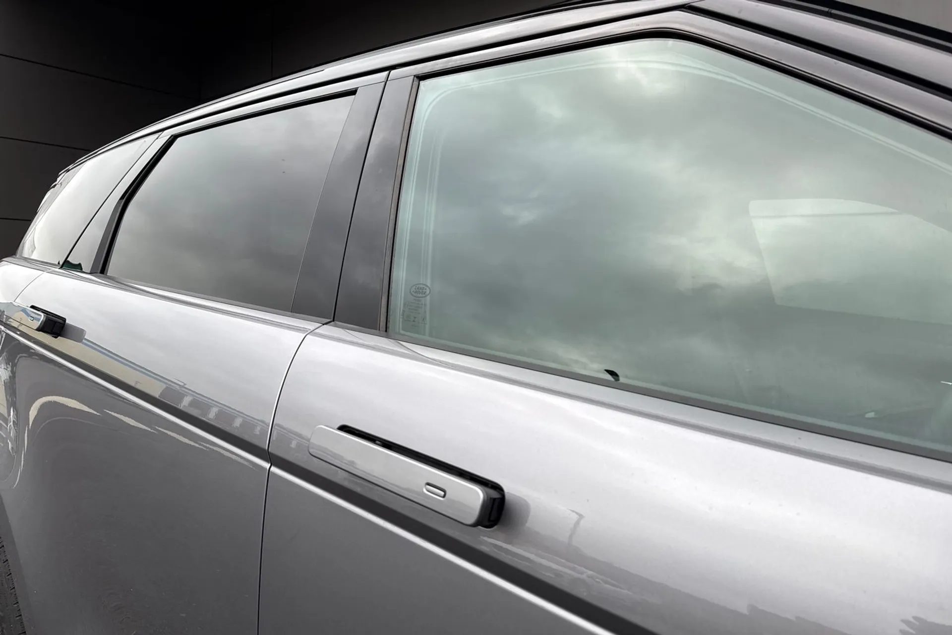 LAND ROVER RANGE ROVER EVOQUE thumbnail image number 21