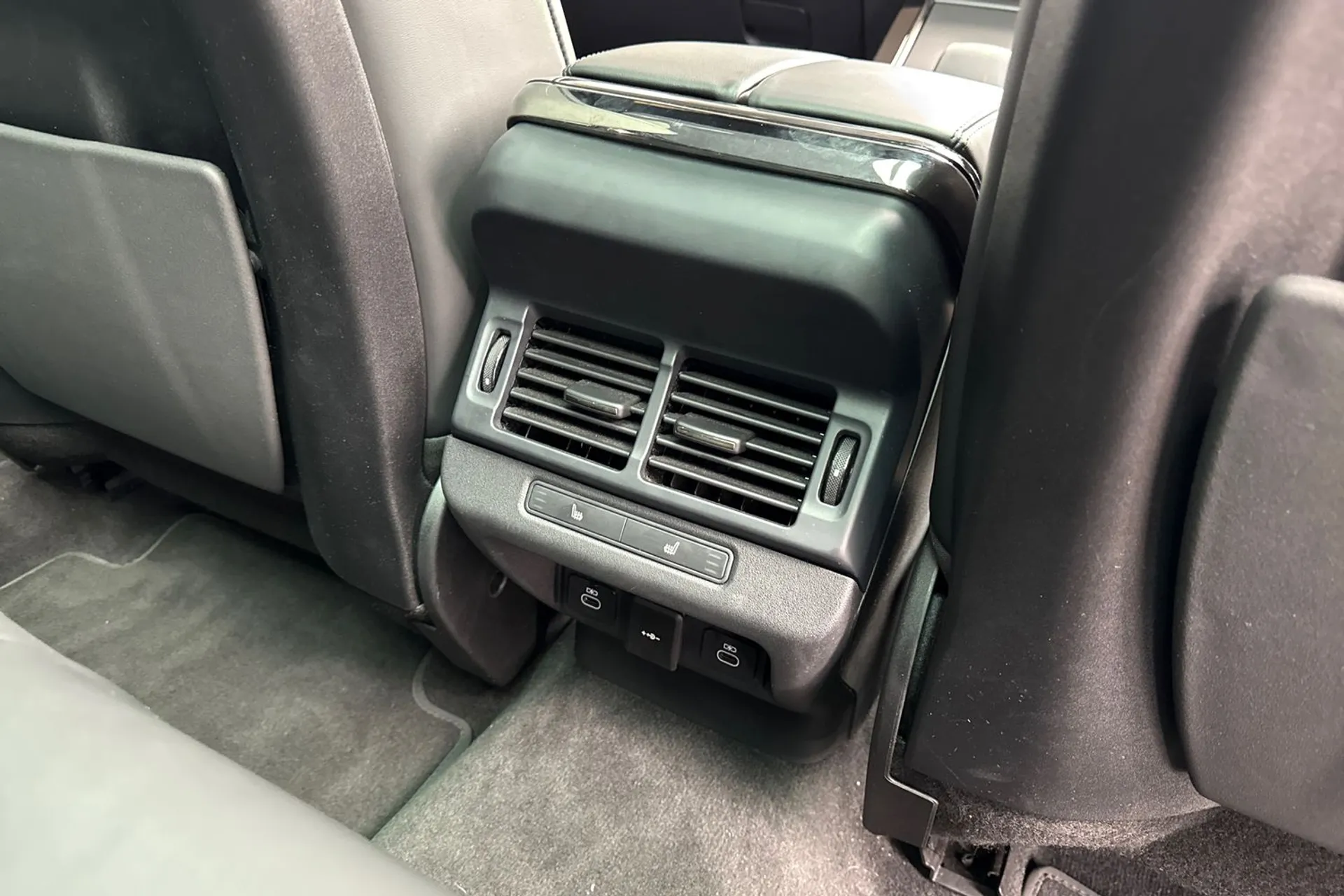 LAND ROVER RANGE ROVER EVOQUE thumbnail image number 55