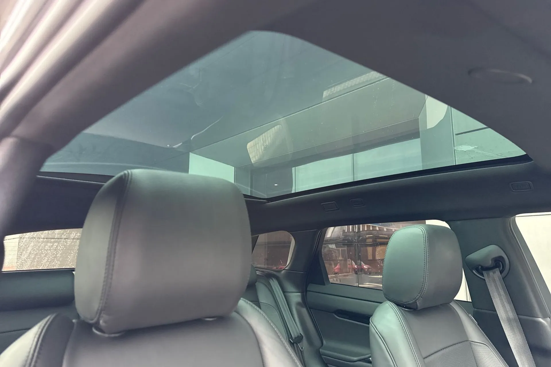 LAND ROVER RANGE ROVER EVOQUE thumbnail image number 9