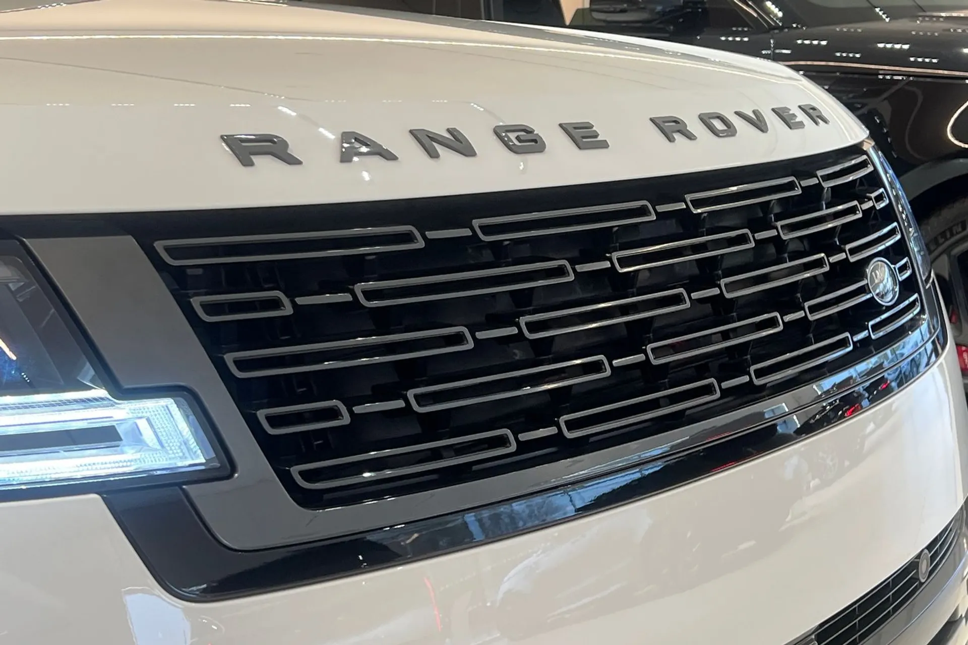 LAND ROVER RANGE ROVER thumbnail image number 83