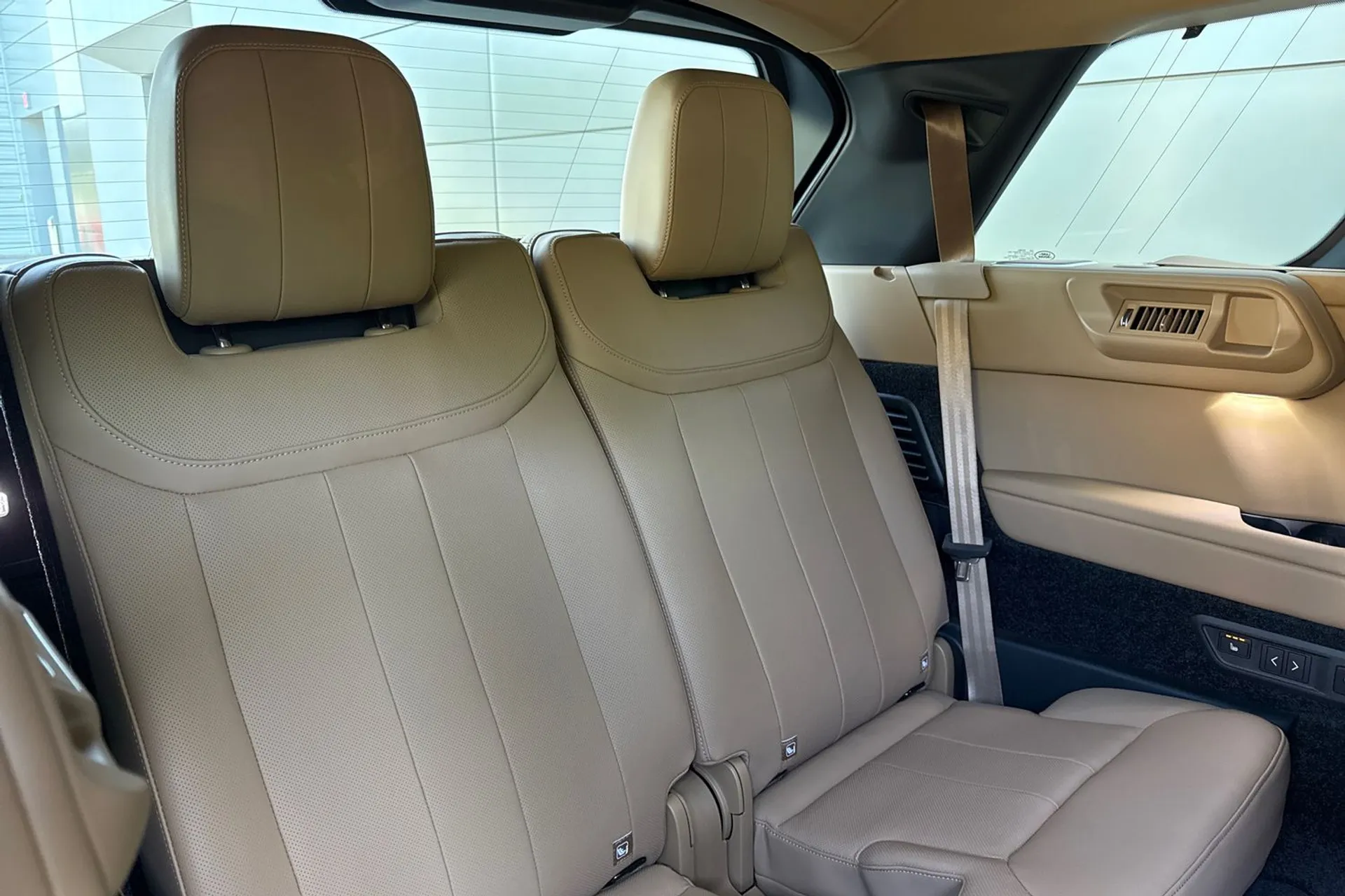 LAND ROVER RANGE ROVER thumbnail image number 49