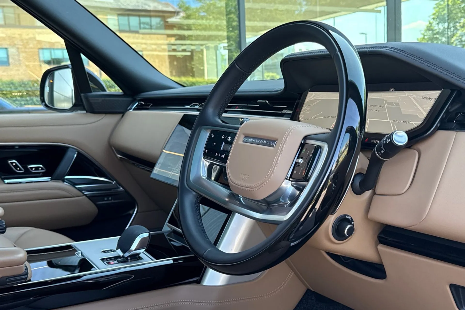 LAND ROVER RANGE ROVER thumbnail image number 61
